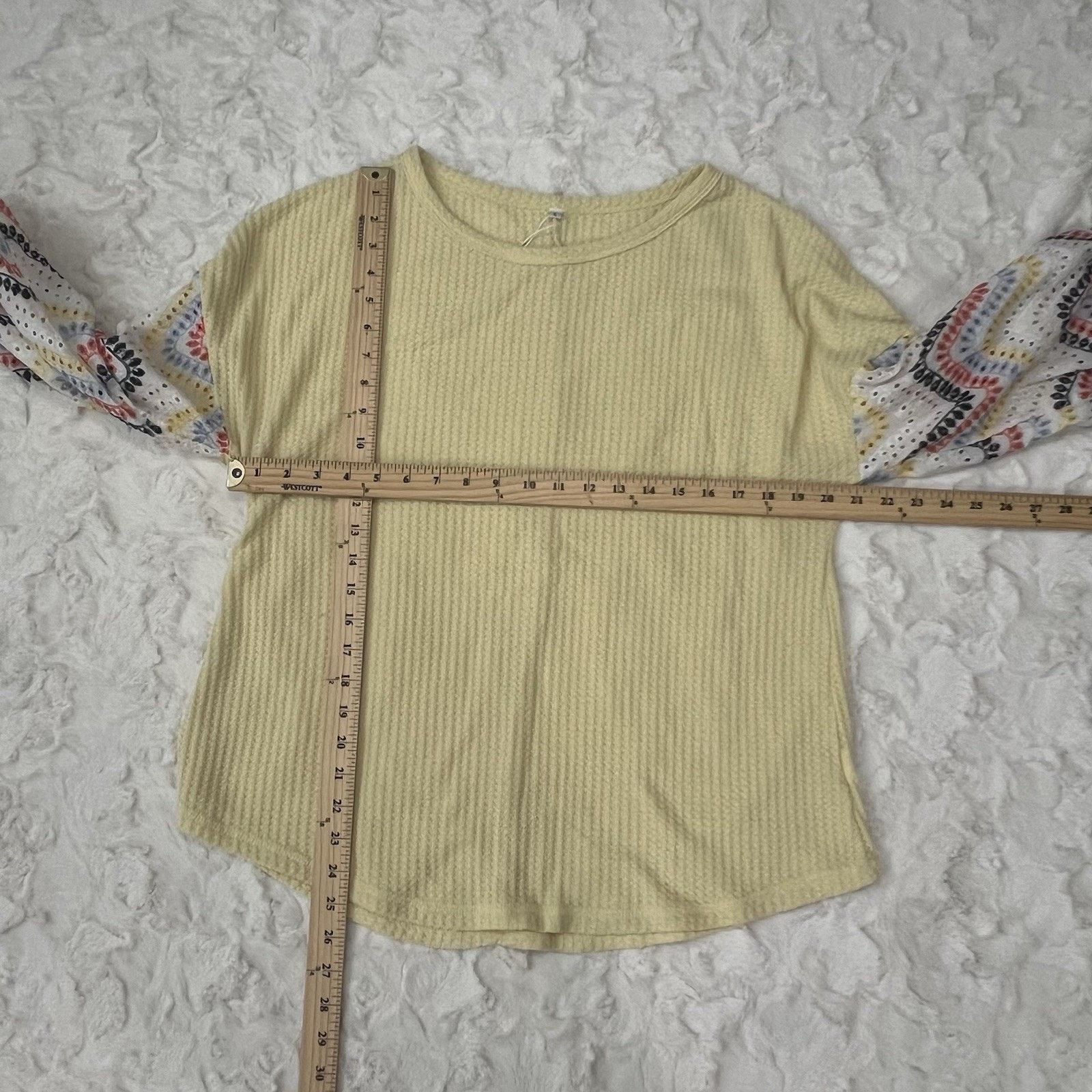 Other Women Yellow Pullover Blouse 3/4 Embroidered Sleeves Size L Size L / US 10 / IT 46 - 5 Thumbnail