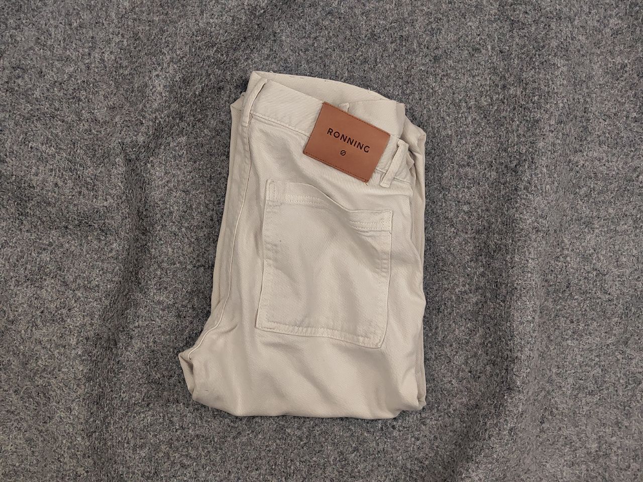 Ronning Ronning Portugal Design Casual beige Denim Jeans Loose Fit Size US 30 / EU 46 - 1 Thumbnail