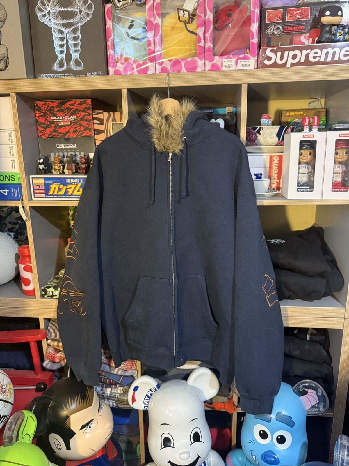 Supreme Supreme Navy Faux Fur Zip Up Hoodie Size US XXL / EU 58 / 5 - 1 Thumbnail