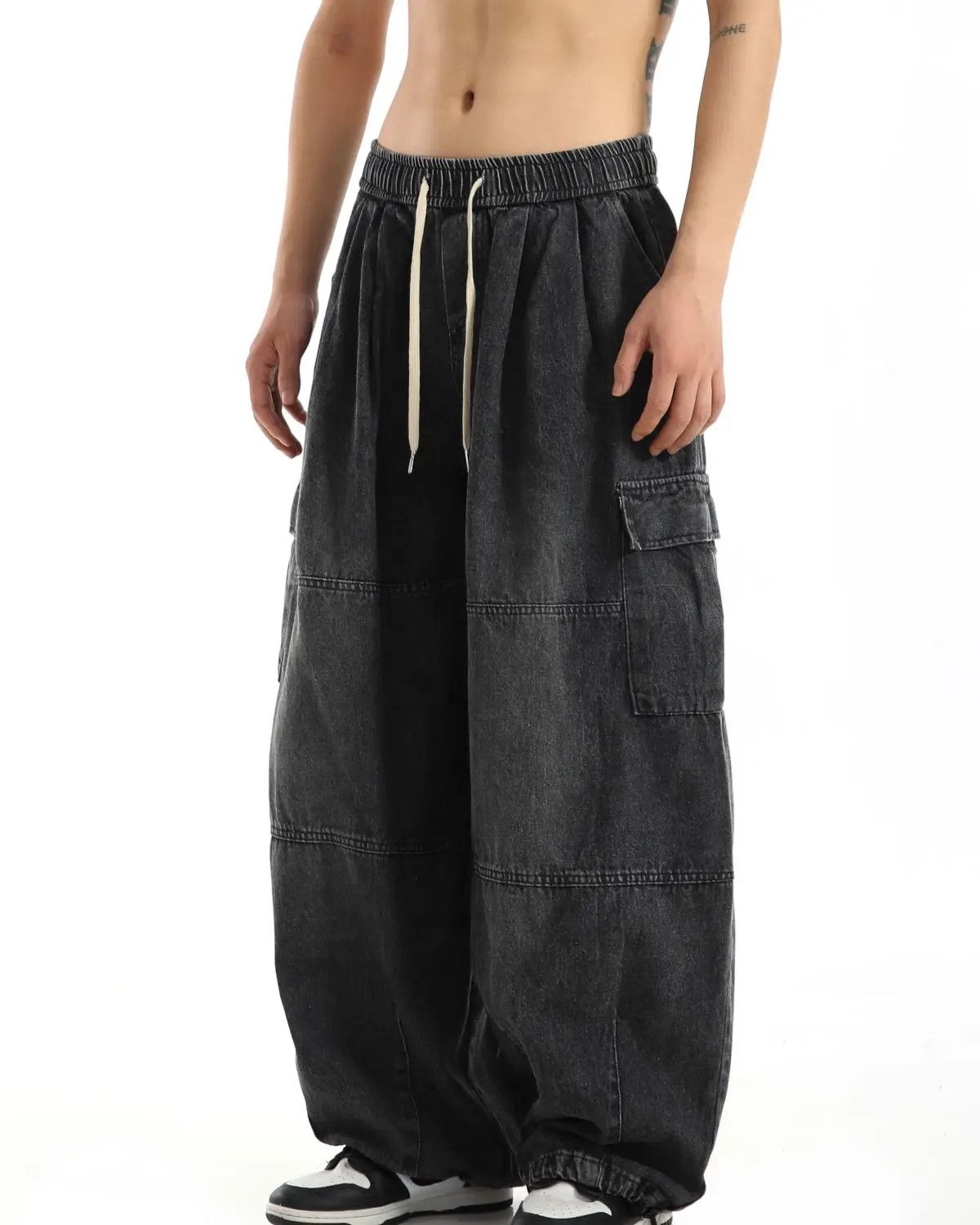 Japanese Brand Baggy Cargo Jeans Size US 32 / EU 48 - 2 Thumbnail