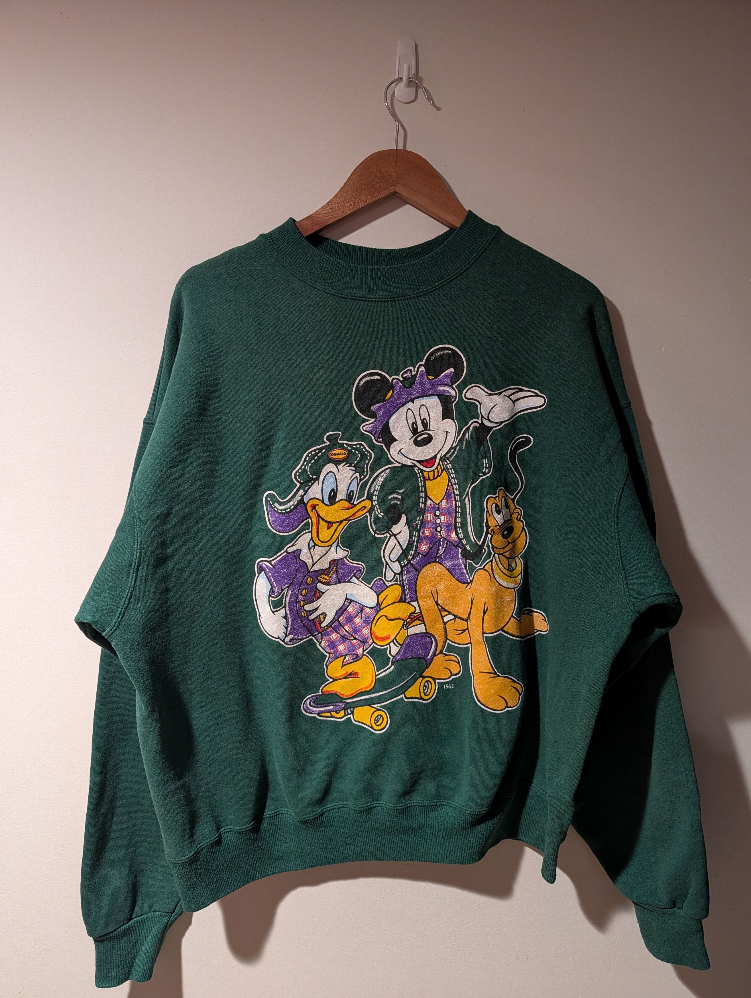 Disney Vintage 90s Mickey Mouse and Friends Donald Pluto Sweatshirt Size XL / US 12-14 / IT 48-50 - 1 Thumbnail
