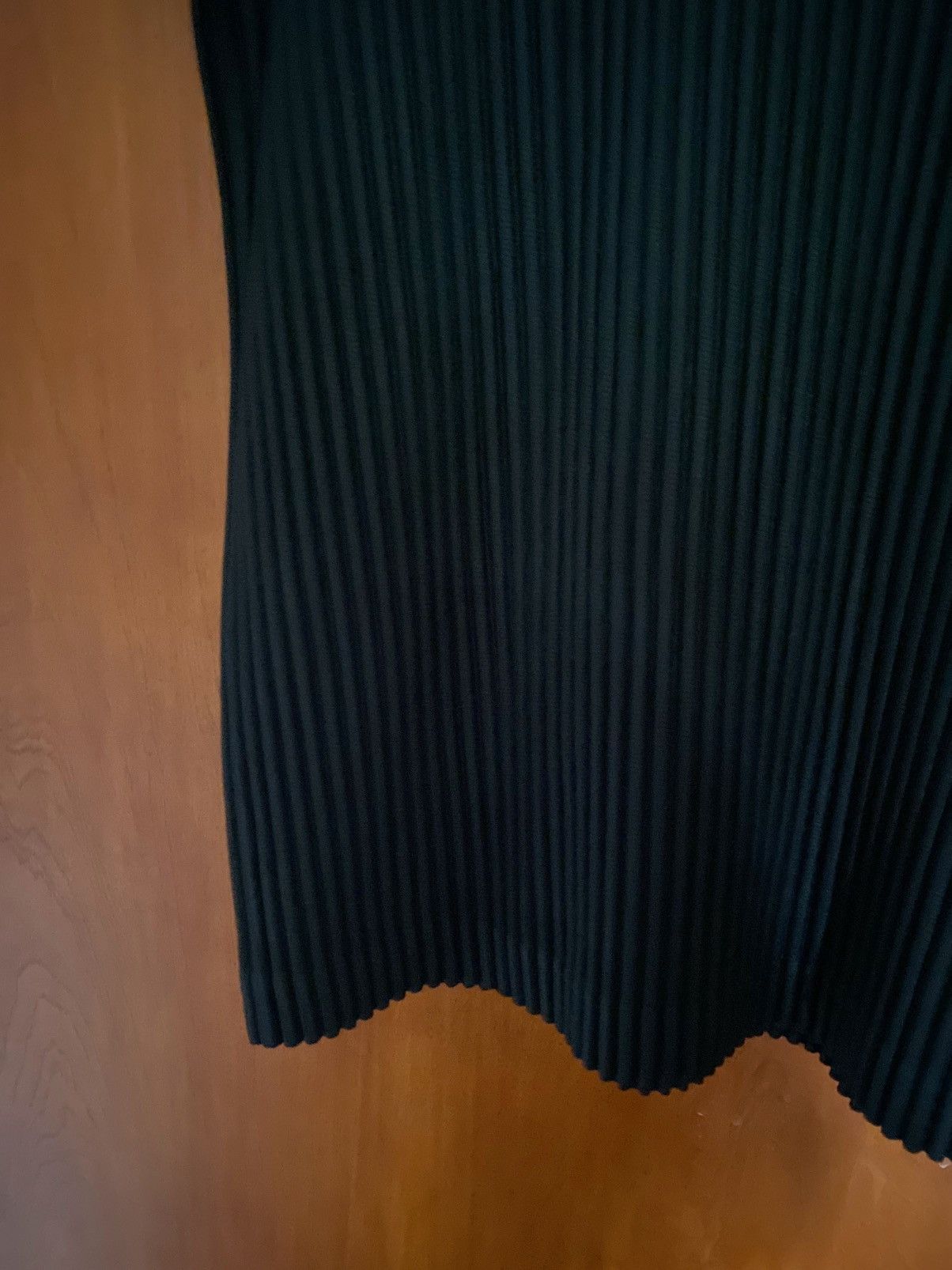 Homme Plisse Issey Miyake Homme Plissé Issey Miyake Pleated T-Shirt size 2/medium Size US M / EU 48-50 / 2 - 6 Thumbnail