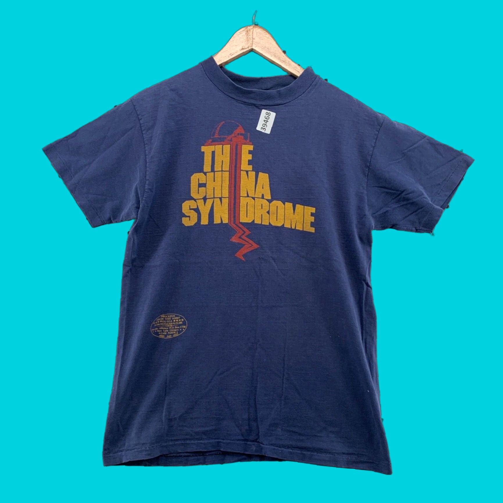 Hanes VINTAGE 70s China Syndrome Movie T-Shirt Mens Large Fits Medium Blue Graphic 70s Michael Douglas Rare 17x27 Size US L / EU 52-54 / 3 - 1 Thumbnail