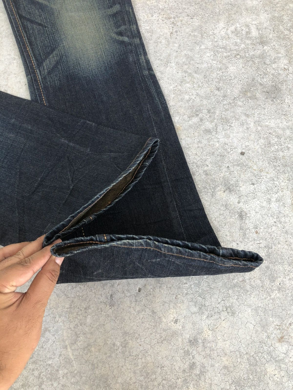Who Decides War Edwin XU Flared Jeans Mudwash Distressed Size US 30 / EU 46 - 13 Thumbnail
