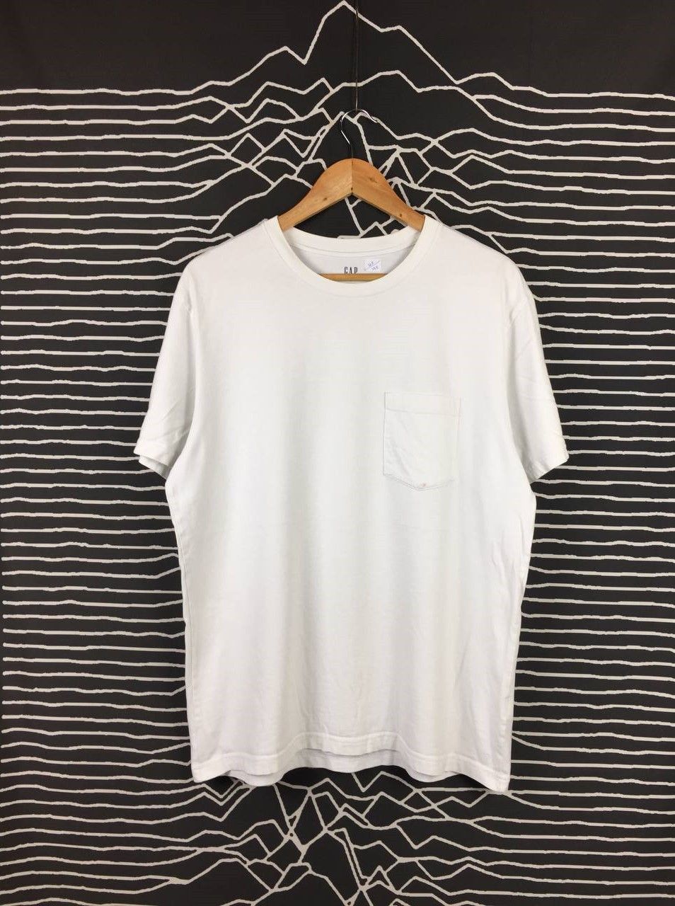 Gap GAP Casual Essential Plain Pocket Tee Size US L / EU 52-54 / 3 - 1 Thumbnail