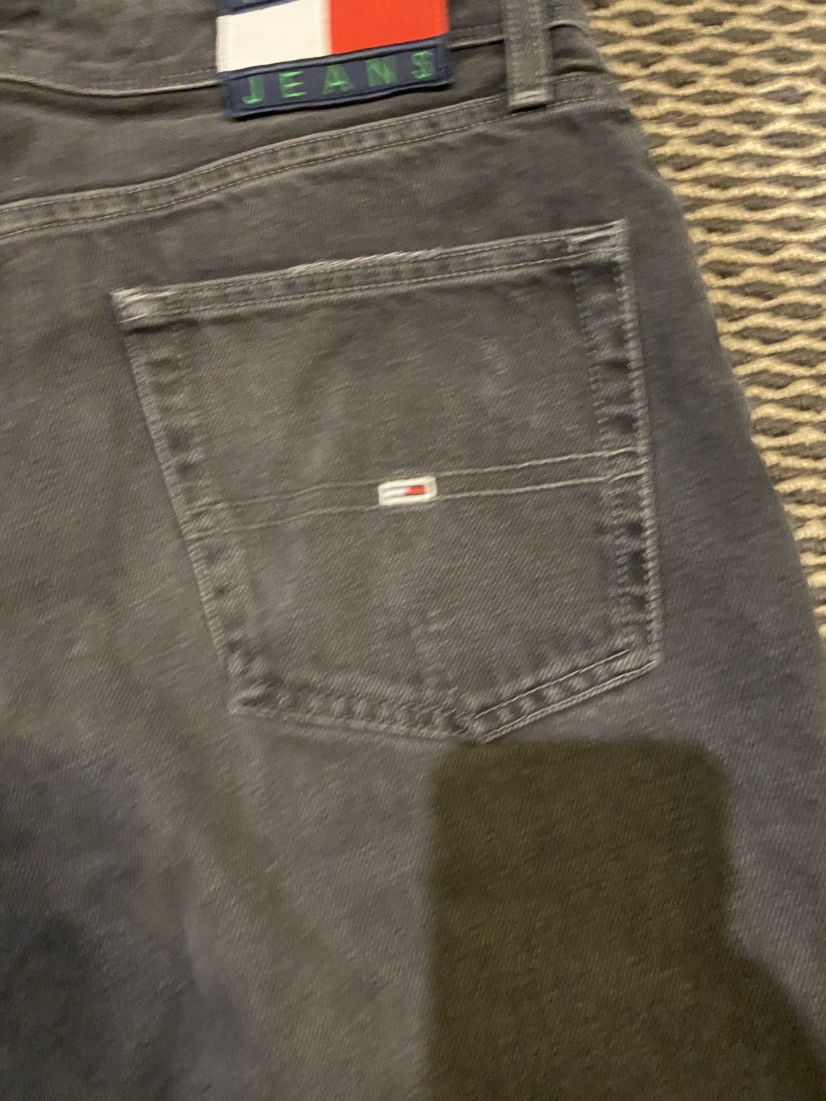 Tommy Hilfiger Tommy Hilfiger Ethan Relaxed Straight Jeans Size US 30 / EU 46 - 5 Thumbnail