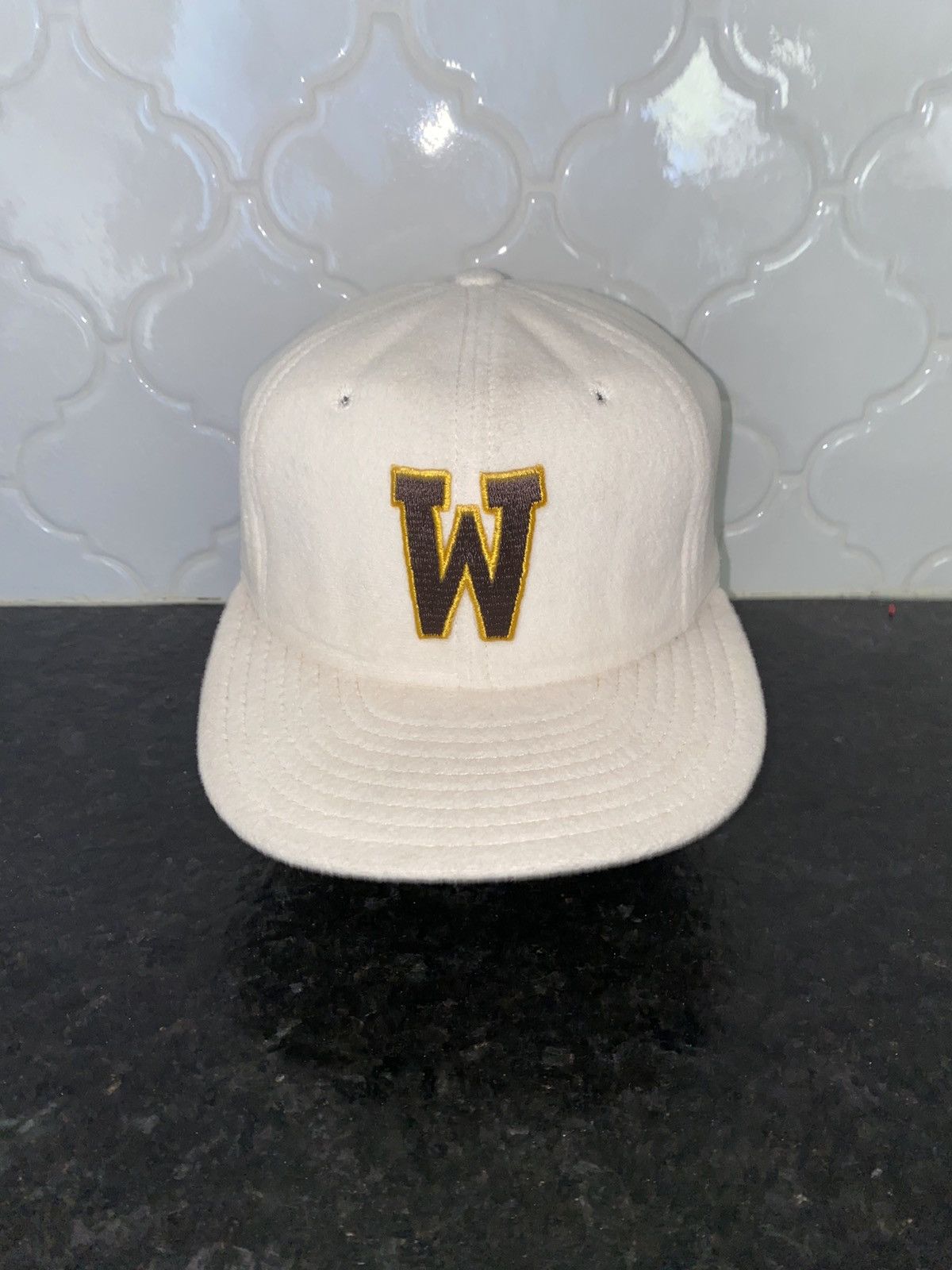 Other Vintage 80s Wyoming cowboys fleece snapback Size ONE SIZE - 1 Thumbnail