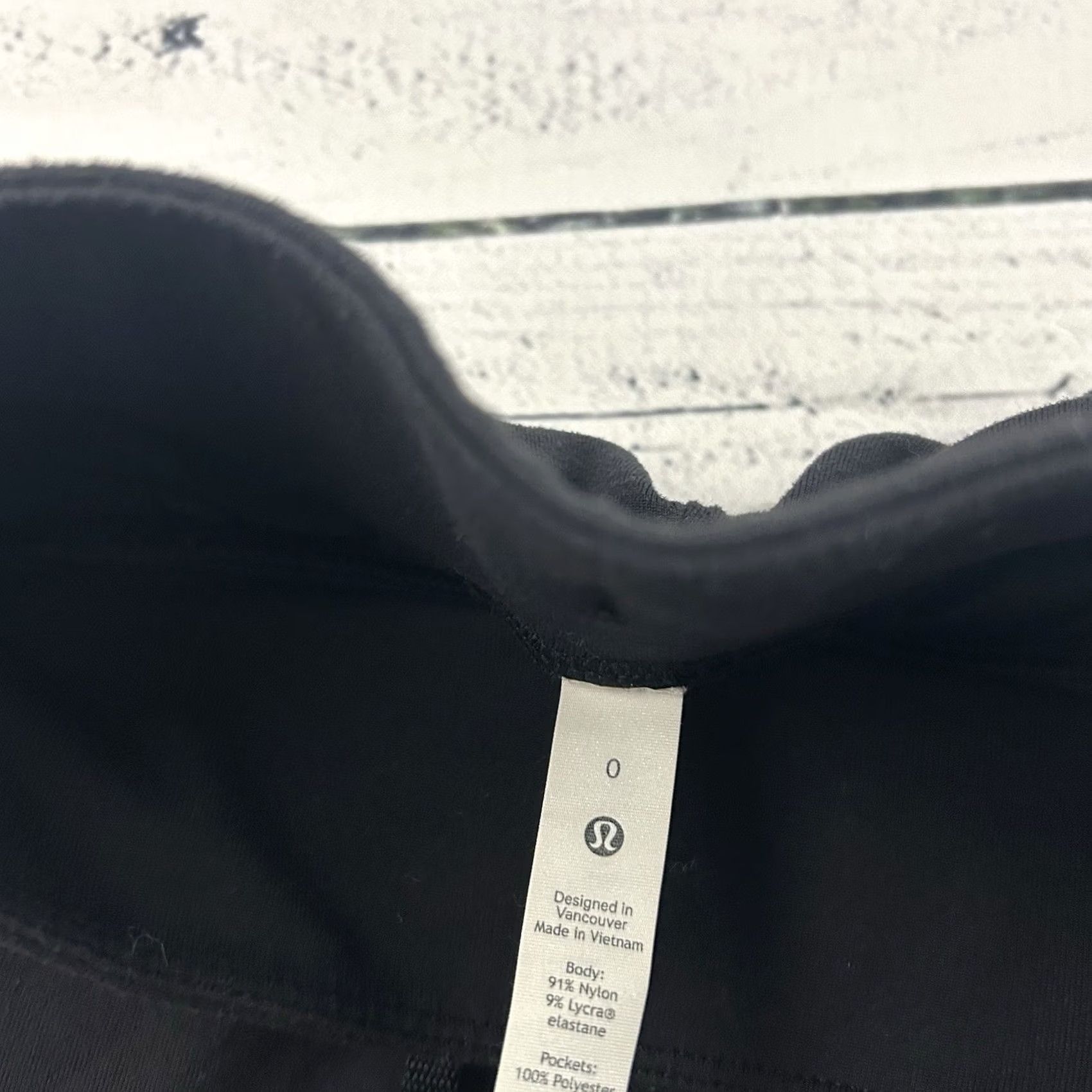 Lululemon Lululemon Ready to Rulu Jogger Crop Women's 0 Black Jogger Pants Womens 0 Black Size 25" / US 0 / IT 36 - 2 Thumbnail