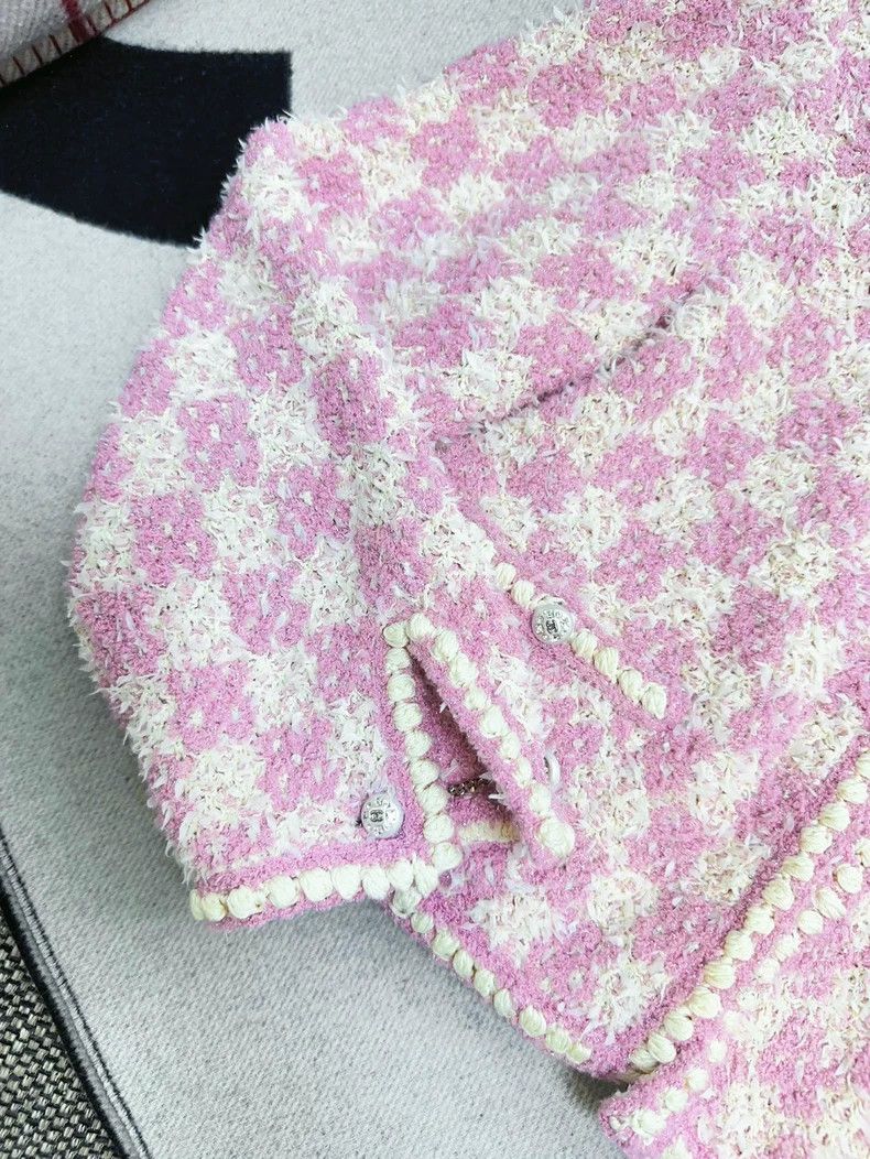 Chanel Chanel 23S spring and summer pink white checkerboard diamo Size S / US 4 / IT 40 - 3 Thumbnail