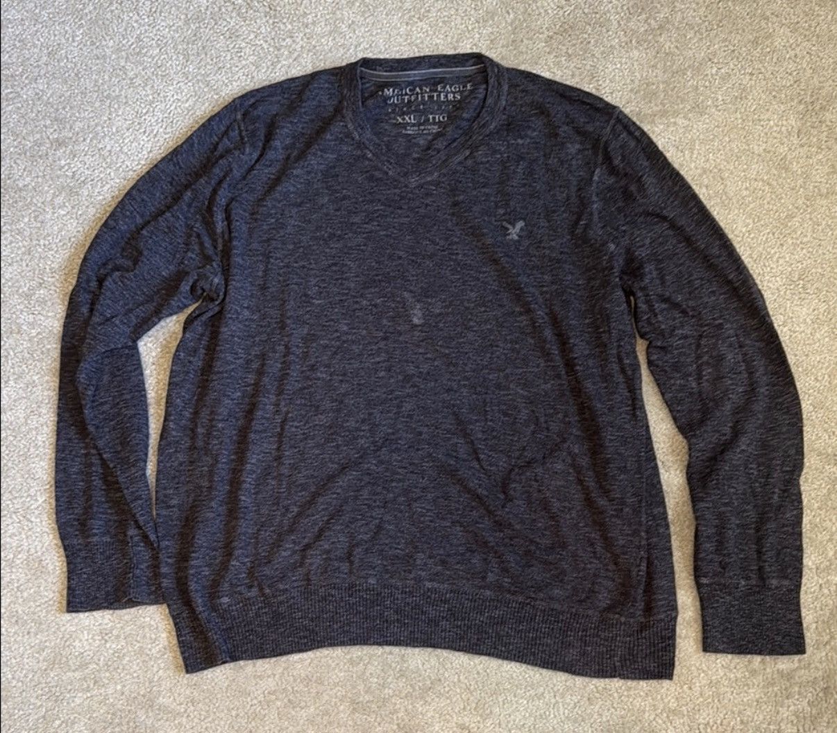American Eagle Outfitters American Eagle V-neck Sweater Charcoal Gray Size XXL Size US XXL / EU 58 / 5 - 1 Thumbnail