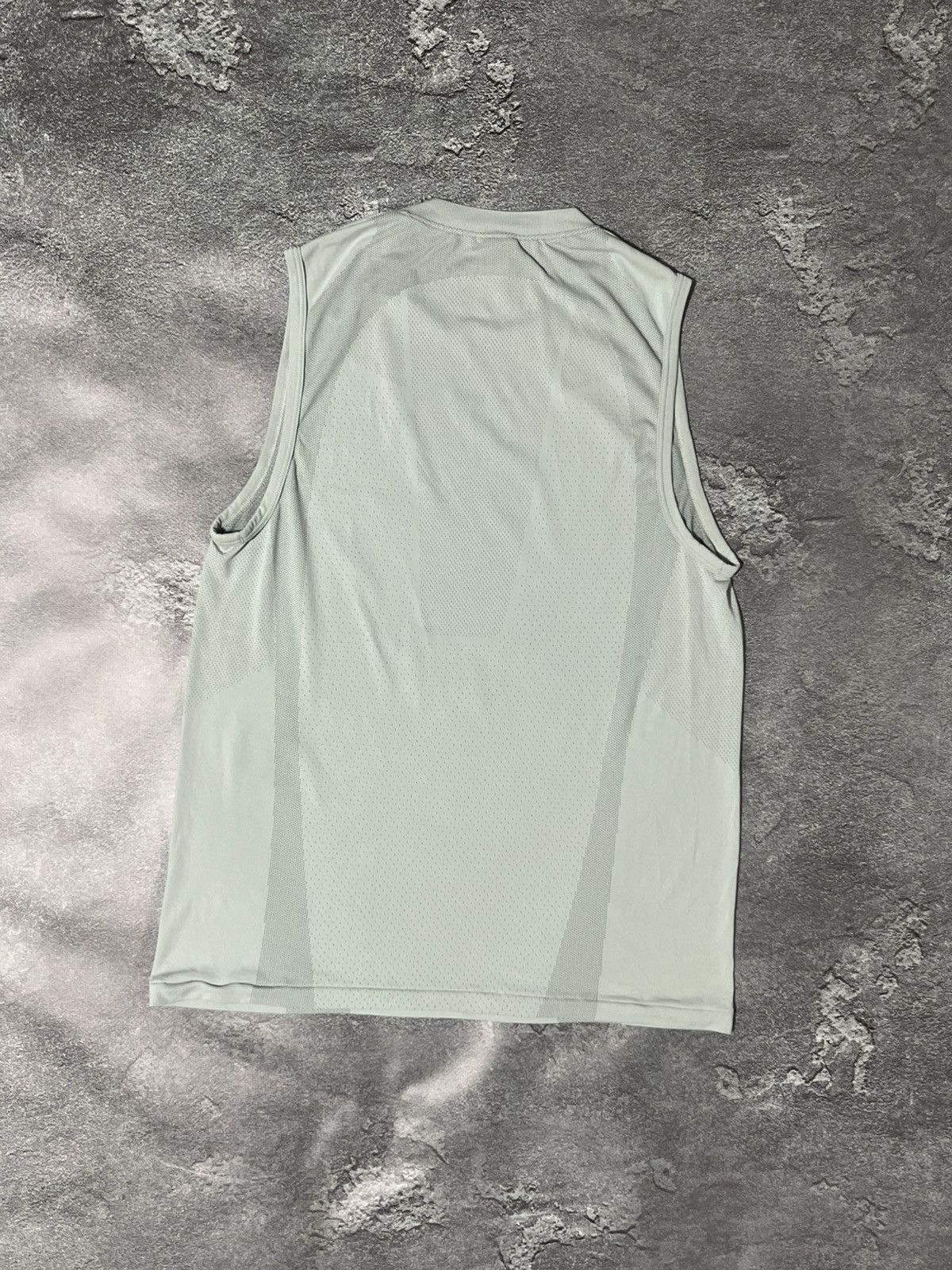 Gymshark Gymshark Apex Seamless Gray Tank Top Size US M / EU 48-50 / 2 - 4 Thumbnail