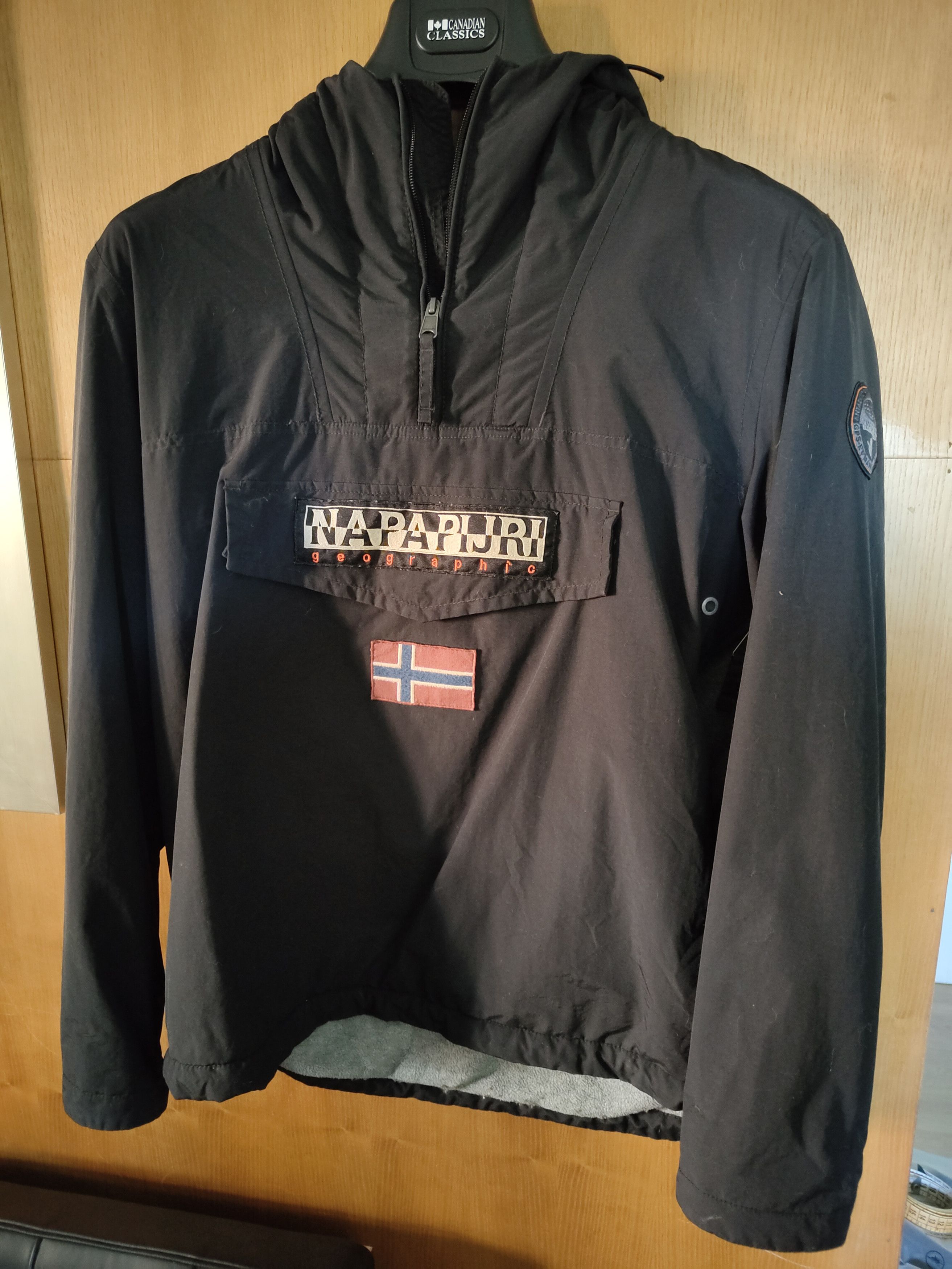 Napapijri Napapijri Rainforest anorak jacket black size M | Grailed