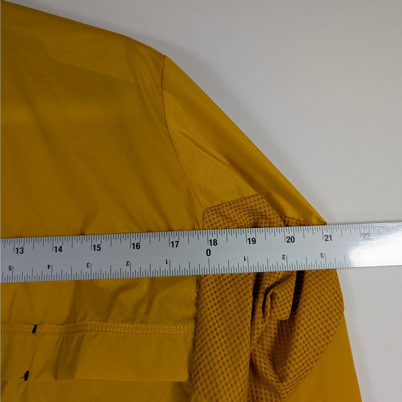 Unknown London Pedaled Mirai Windproof Jacket Yellow Men’s Size Large USED Size US L / EU 52-54 / 3 - 5 Thumbnail