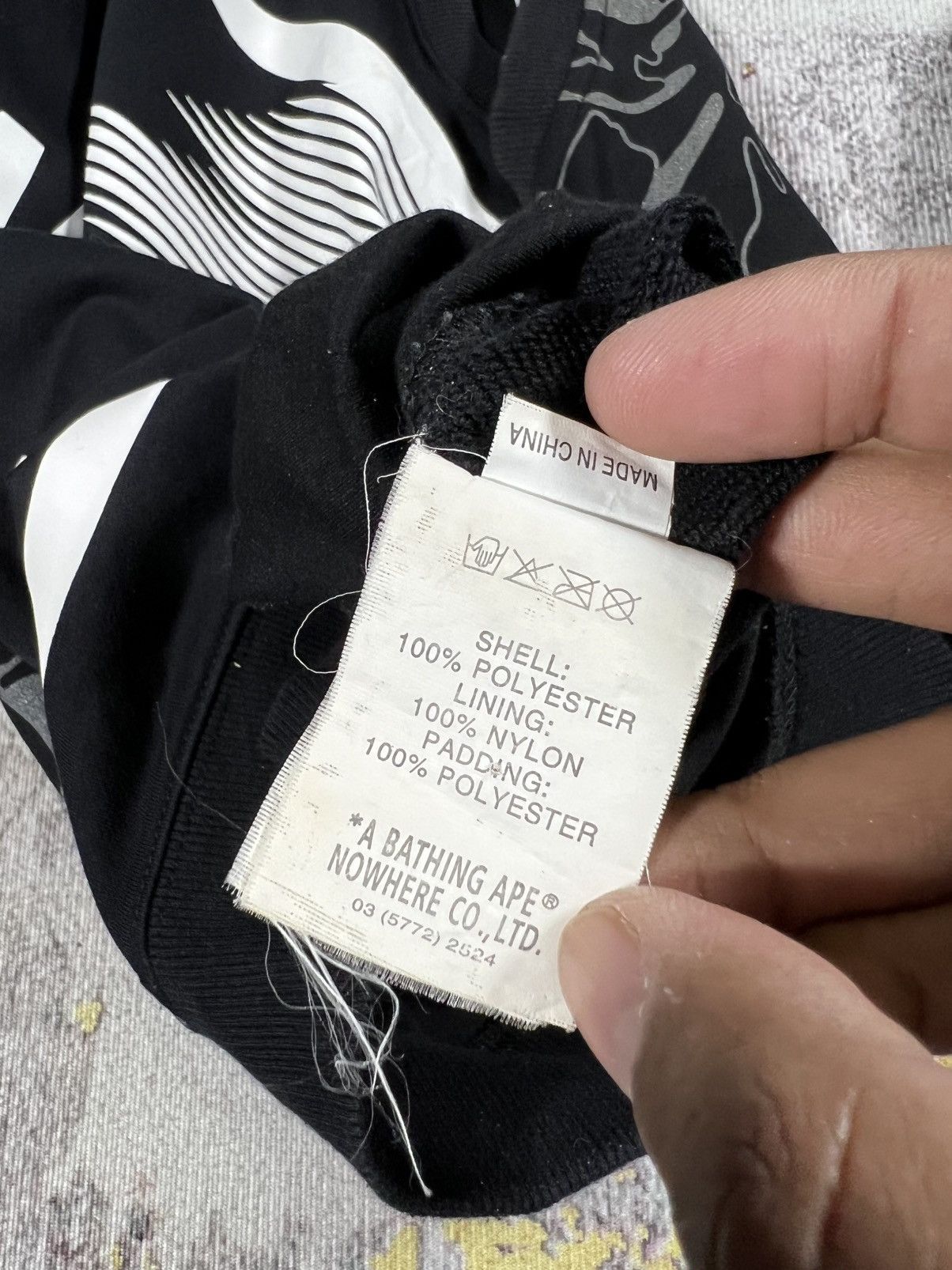 Aape Vtg Y2K Aape by Bathing Ape Sweatshirt Moon Face Full Prints Size L / US 10 / IT 46 - 16 Thumbnail