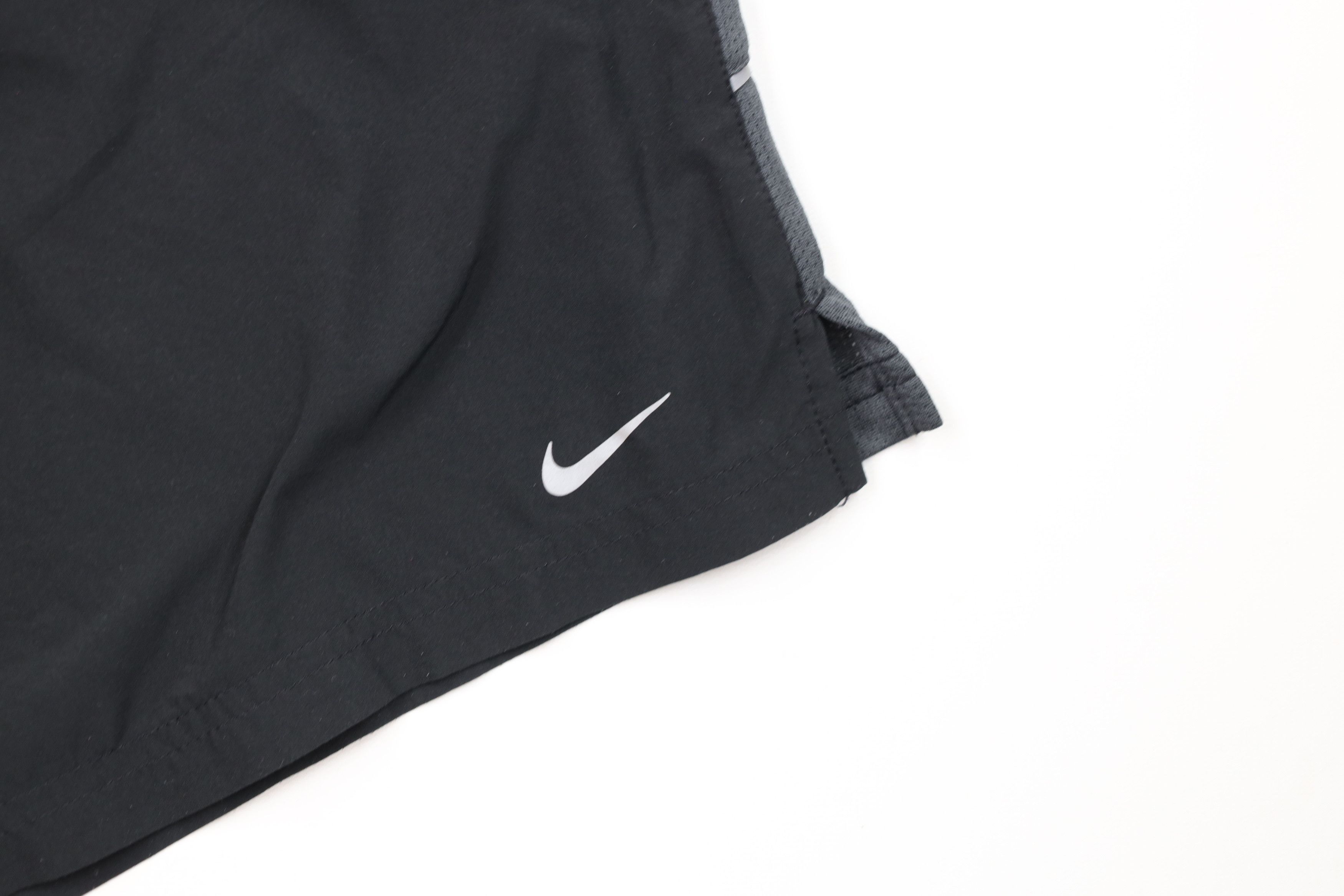 Nike Vintage Nike Mini Swoosh Reflective Lined Above Knee Shorts Size US 36 / EU 52 - 5 Thumbnail