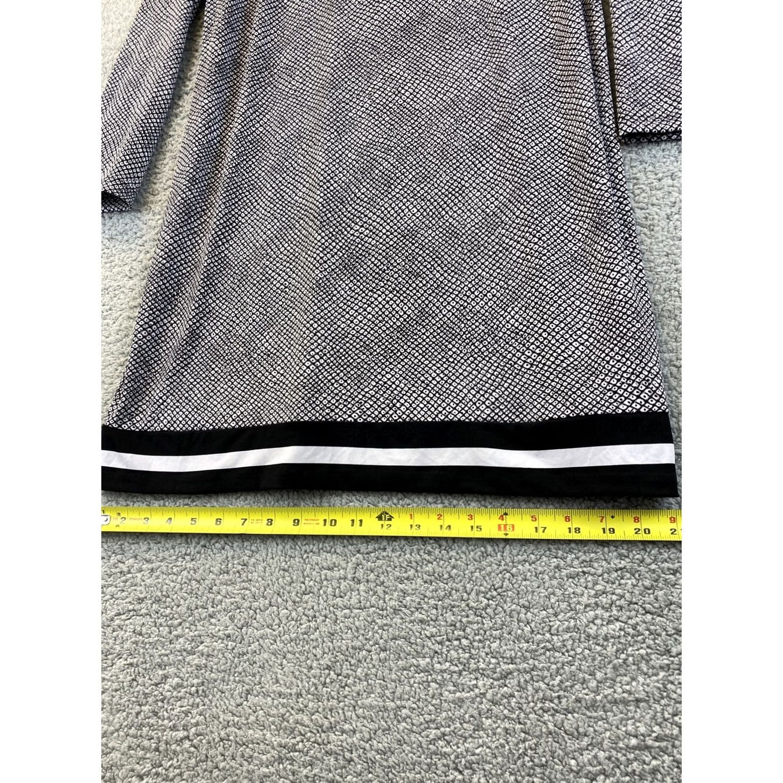 Michael Kors Michael Kors Dress Women’s XL Black Midi Long Sleeve Round Neckline Pullover Sheath Dressy Regular Colorful Geometric Vietnam Size XL / US 12-14 / IT 48-50 - 7 Thumbnail