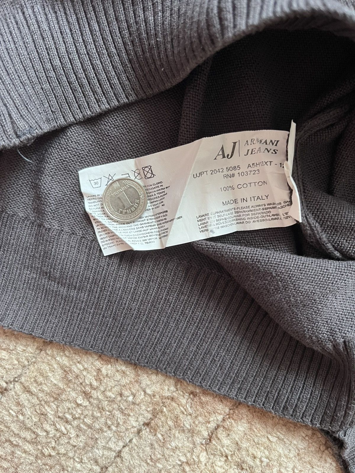 Armani Vintage Armani Jeans Authentic Made In Italy Brown Sweater Size US S / EU 44-46 / 1 - 5 Thumbnail
