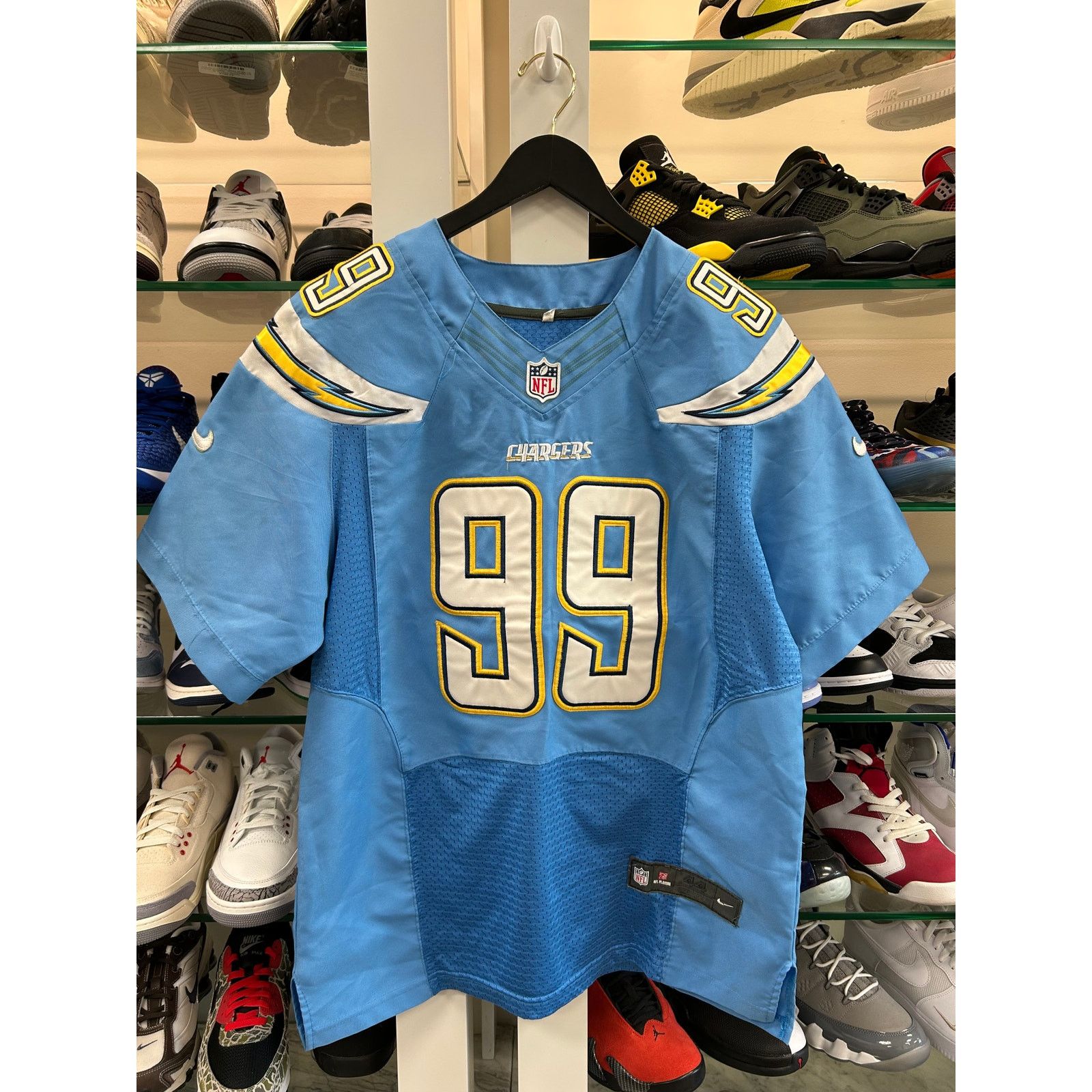 Nike Joey Bosa #99 Los Angeles Chargers football jersey Large Size US L / EU 52-54 / 3 - 1 Thumbnail