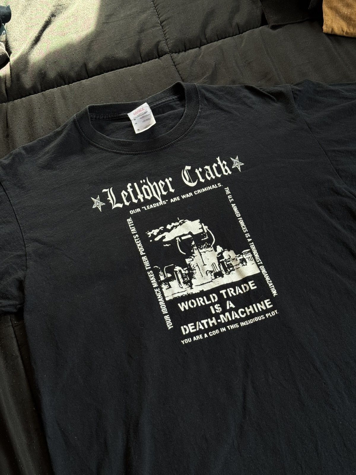 Vintage Vintage Leftover Crack shirt Y2K Size US M / EU 48-50 / 2 - 2 Thumbnail