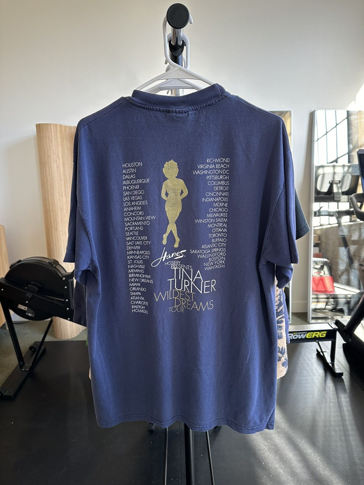 Vintage 1990s Tina Turner Wildest Dreams Tour Vintage T-Shirt Size US L / EU 52-54 / 3 - 3 Thumbnail