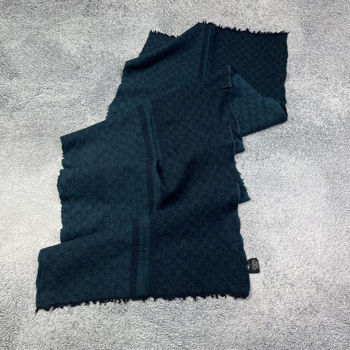 Gucci Gucci Monogramm Scarf Size ONE SIZE - 2 Thumbnail