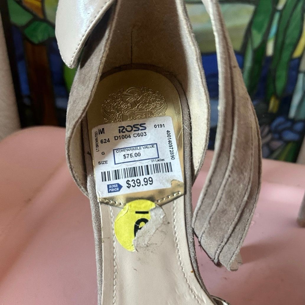 Vince Camuto vince camuto beige gold stiletto heels shoes Size US 9 / IT 39 - 3 Thumbnail