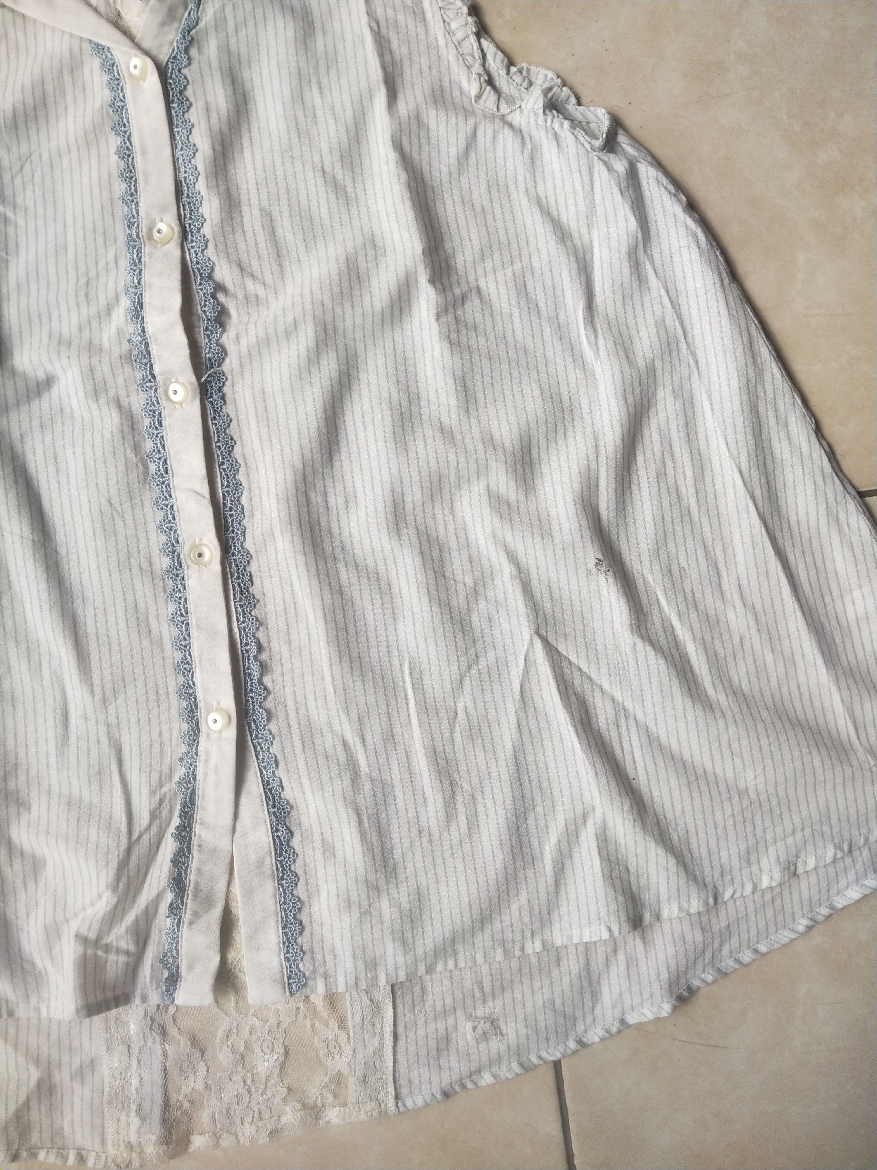 Angel Blue Axes Femme Coquette Lace-Up Back Pinstripe Blouse Mori Kei Size M / US 6-8 / IT 42-44 - 4 Thumbnail