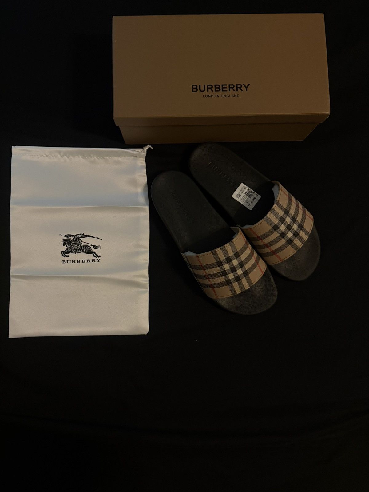 Burberry Burberry slides Size US 10 / EU 43 - 3 Thumbnail