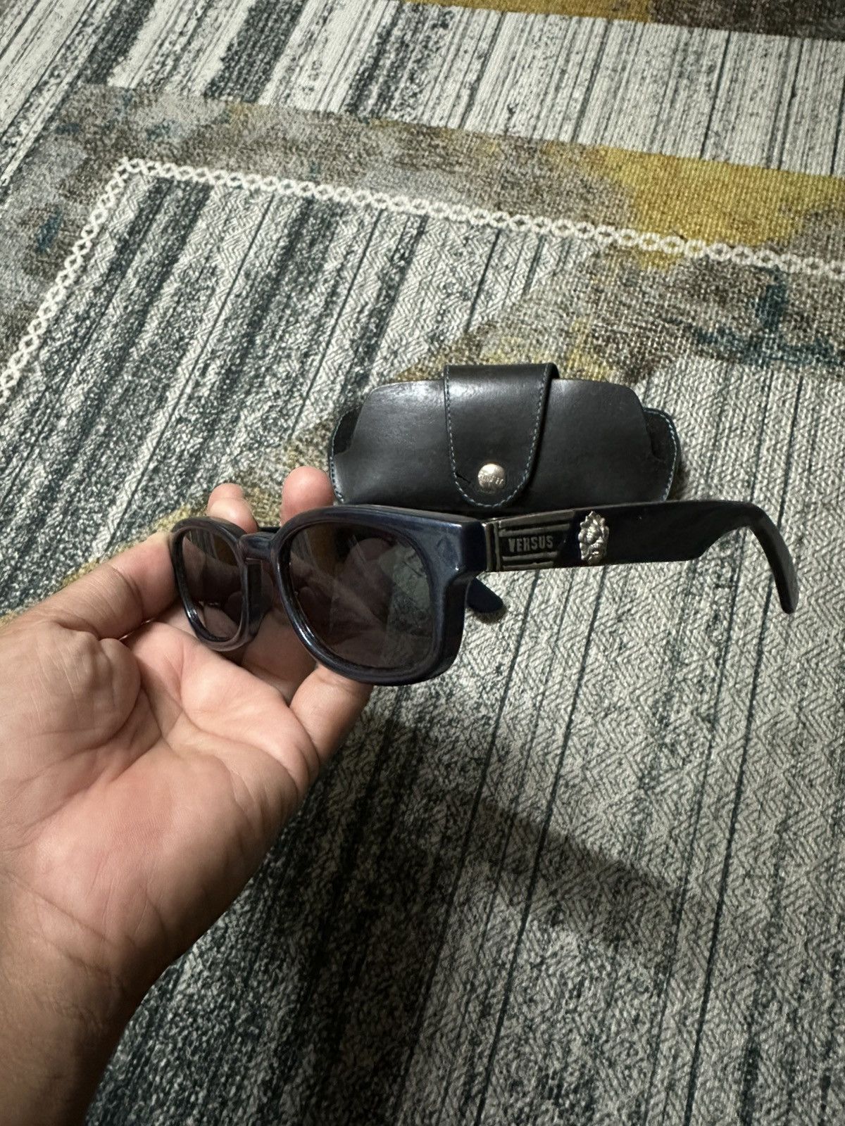 Versace Gianni Versace Mens Vintage Sunglasses Blue Gold Size ONE SIZE - 5 Thumbnail