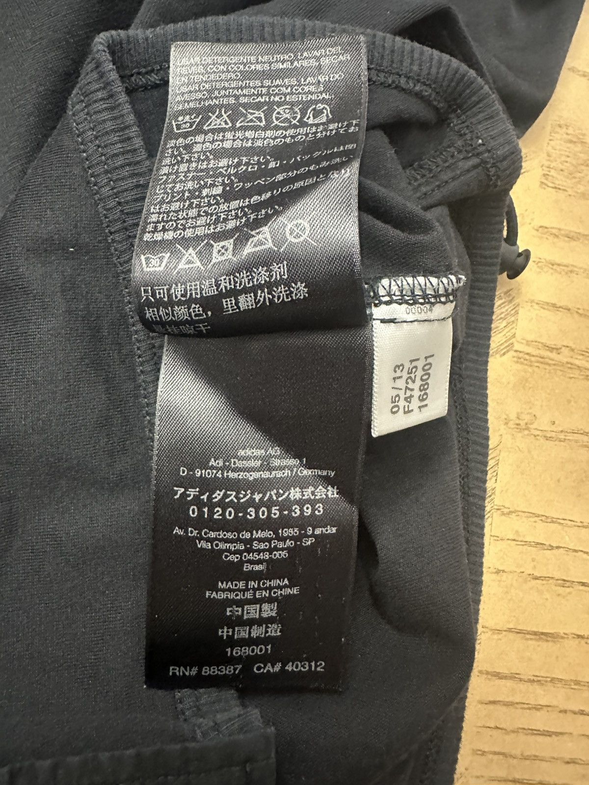Yohji Yamamoto Y-3 Yohji Yamamoto Pocket Shirt size M Size US M / EU 48-50 / 2 - 13 Thumbnail