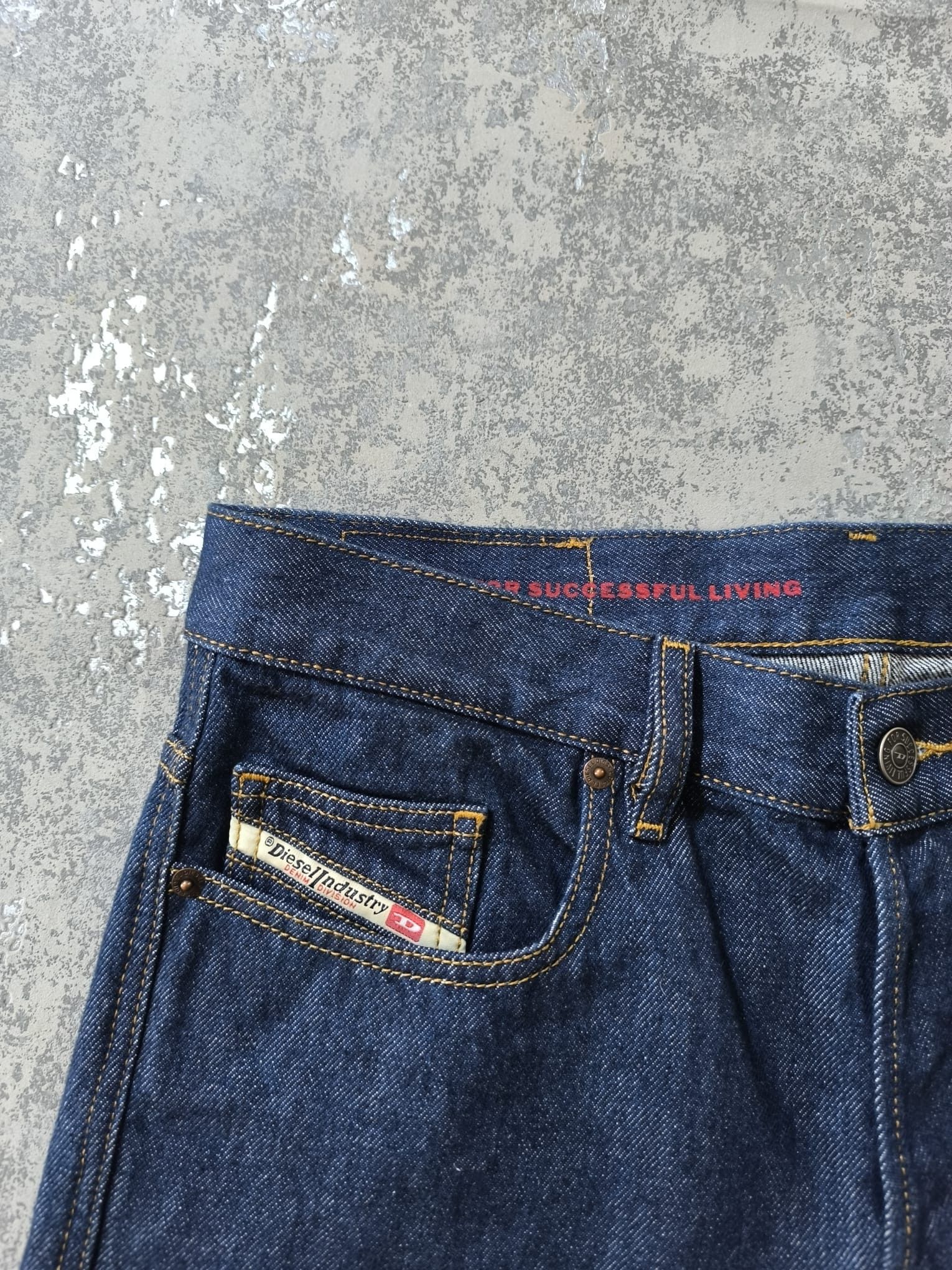 Diesel Diesel Straight Jeans 2020 D-Viker Glenn Martens Size US 32 / EU 48 - 3 Thumbnail