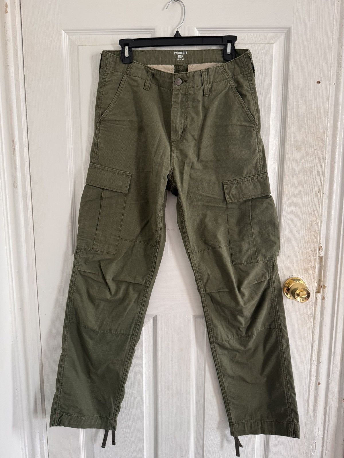 Carhartt Wip Carhartt WIP Green Cargos Size US 30 / EU 46 - 1 Thumbnail