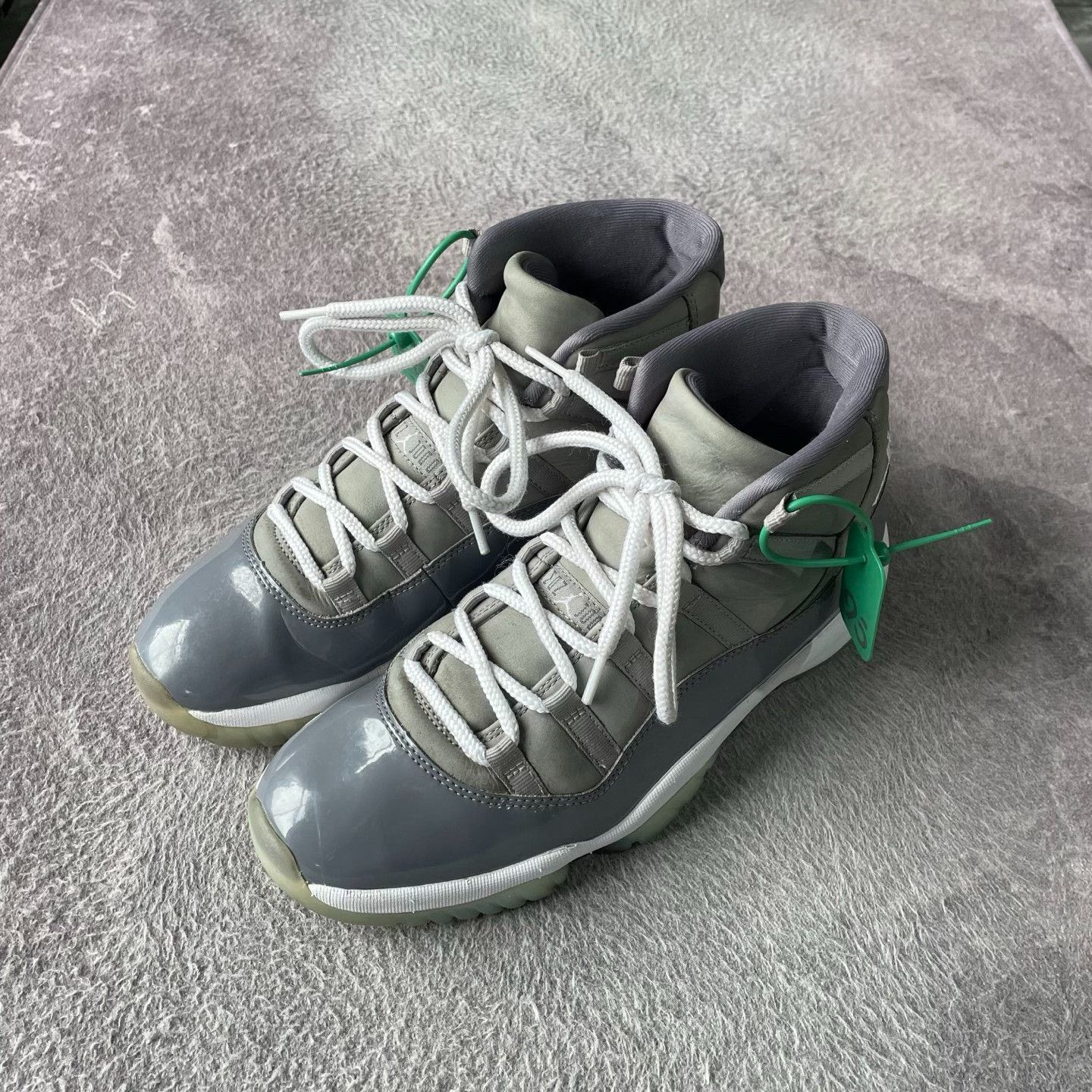Nike Nike Gray Lowtop Sneakers 45 Men Size US 11.5 / EU 44-45 - 1 Thumbnail