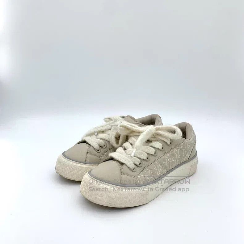 Dior B33 beige logo printed round-toe cowhide lace-laced c