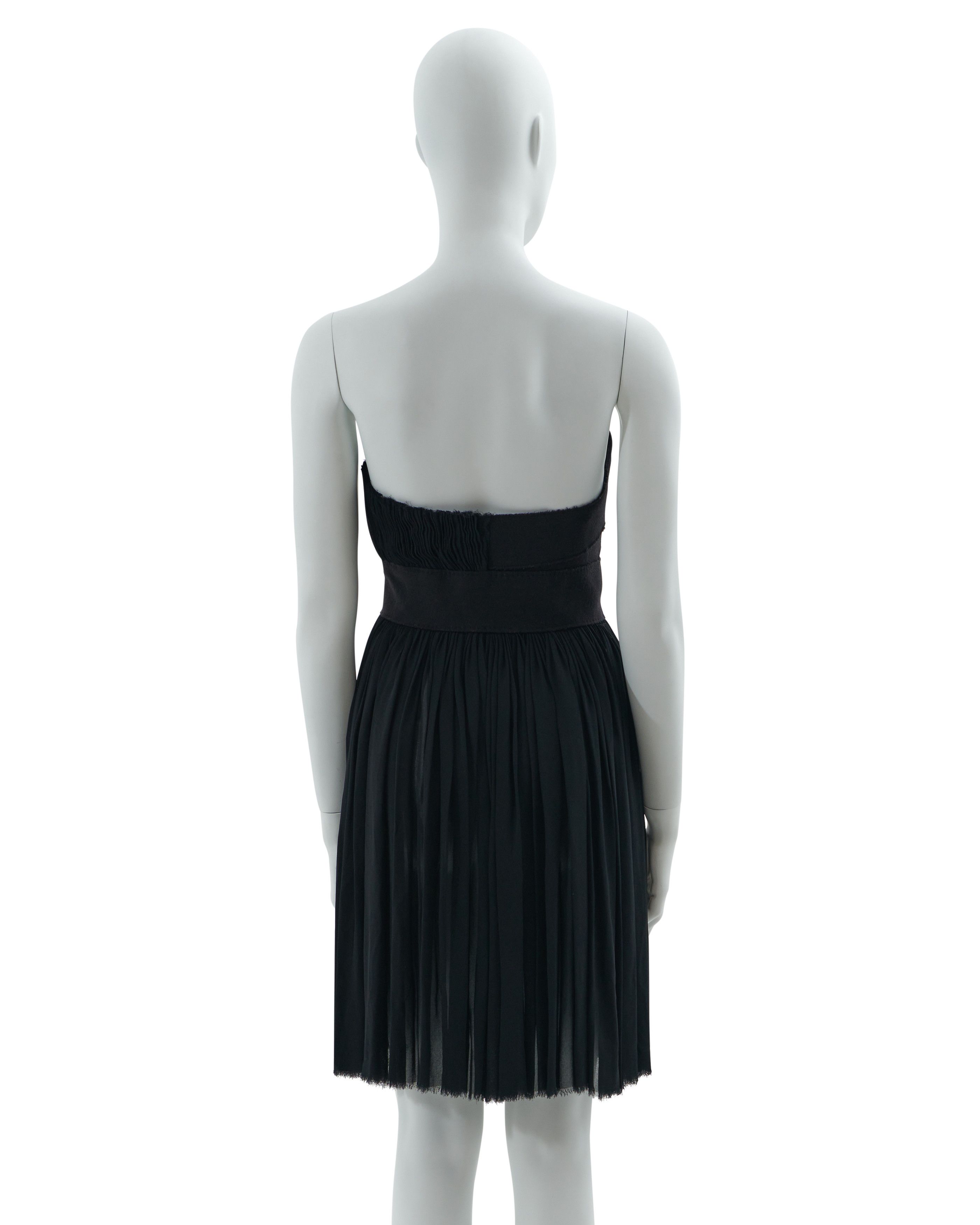 Prada Prada F/W 2006 Black strapless chiffon dress Size S / US 4 / IT 40 - 4 Thumbnail
