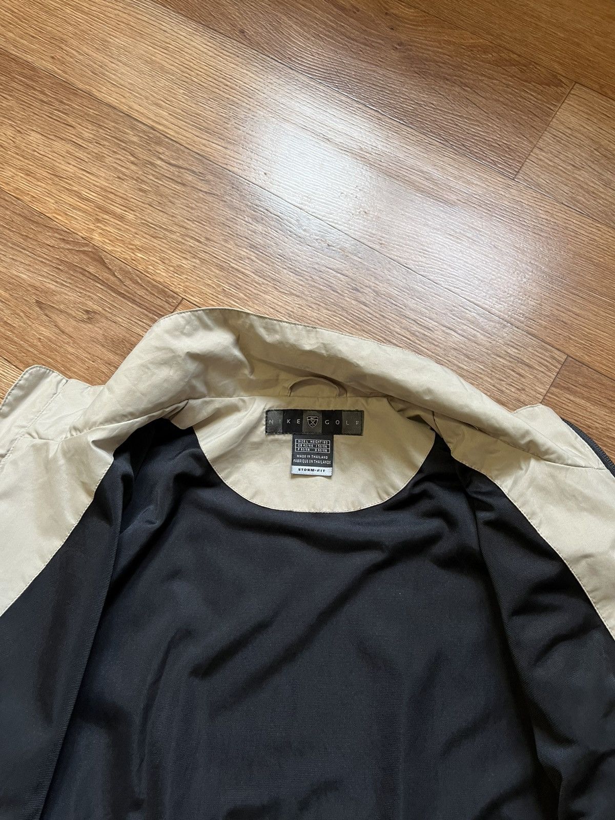 Nike Vintage Nike Golf Storm Fit Jacket Size US L / EU 52-54 / 3 - 7 Thumbnail