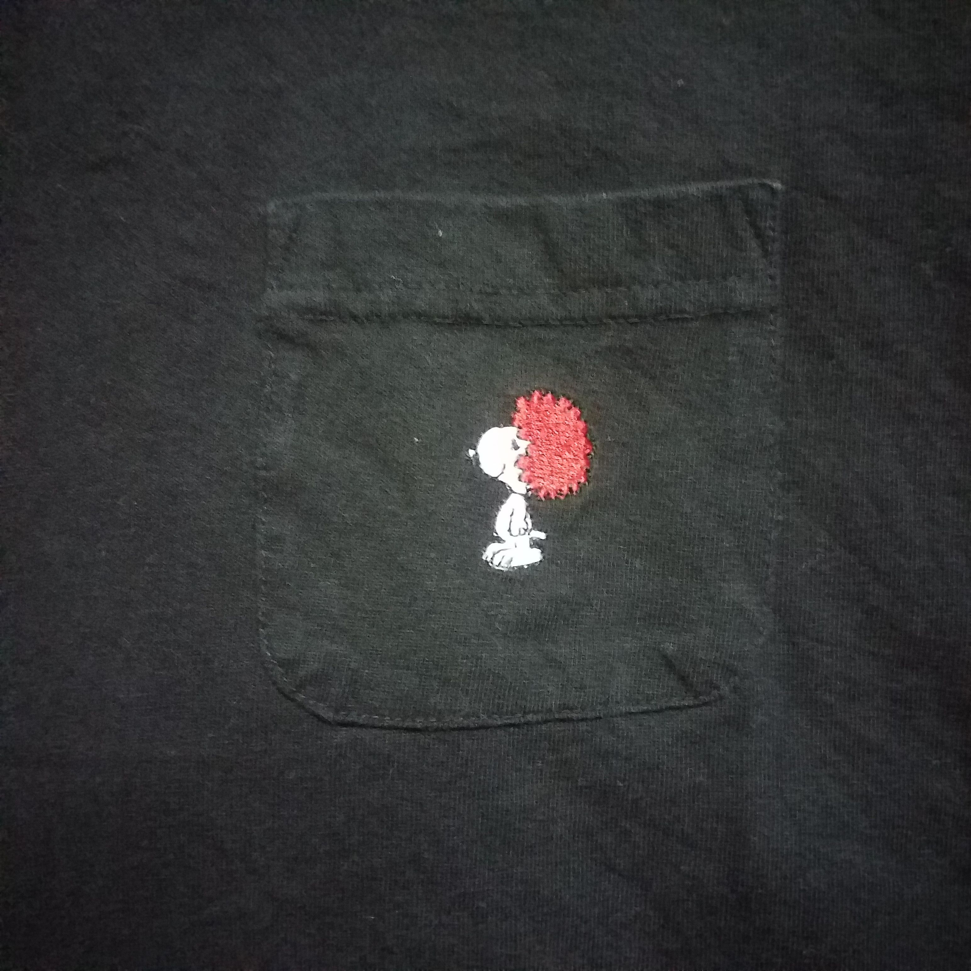Peanuts PEANUTS POCKET T LIKE NEW COLOUR Size US L / EU 52-54 / 3 - 2 Thumbnail