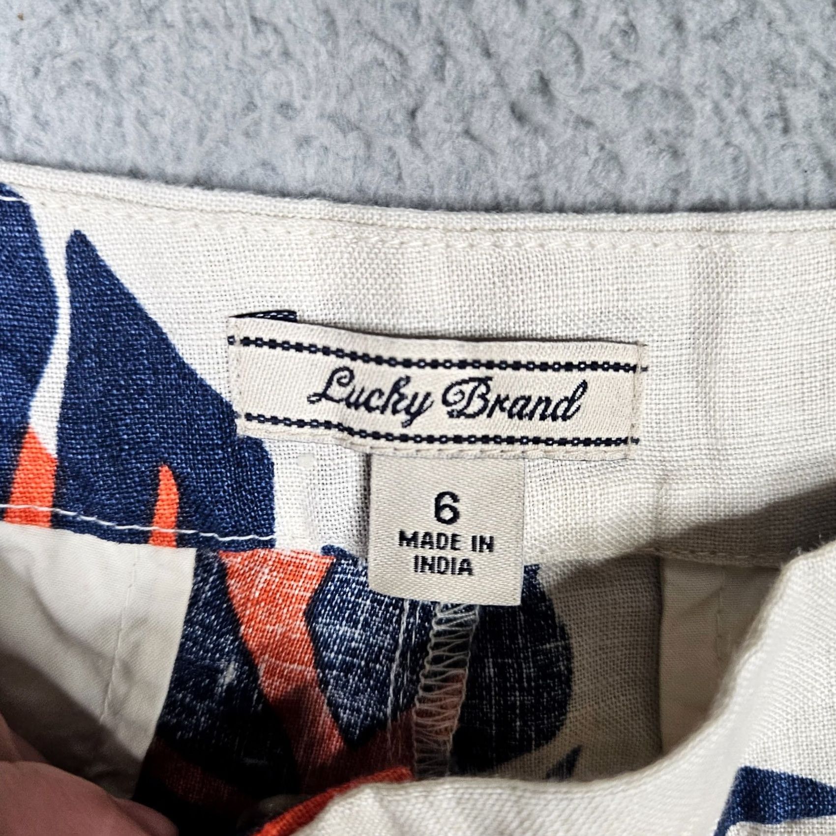 Lucky Brand Lucky Brand Women’s Linen Leaf Printed Casual Shorts 100% Linen Size 6 Multicolor Autumn Spring Summer Winter Womens Size 28" / US 6 / IT 42 - 4 Thumbnail