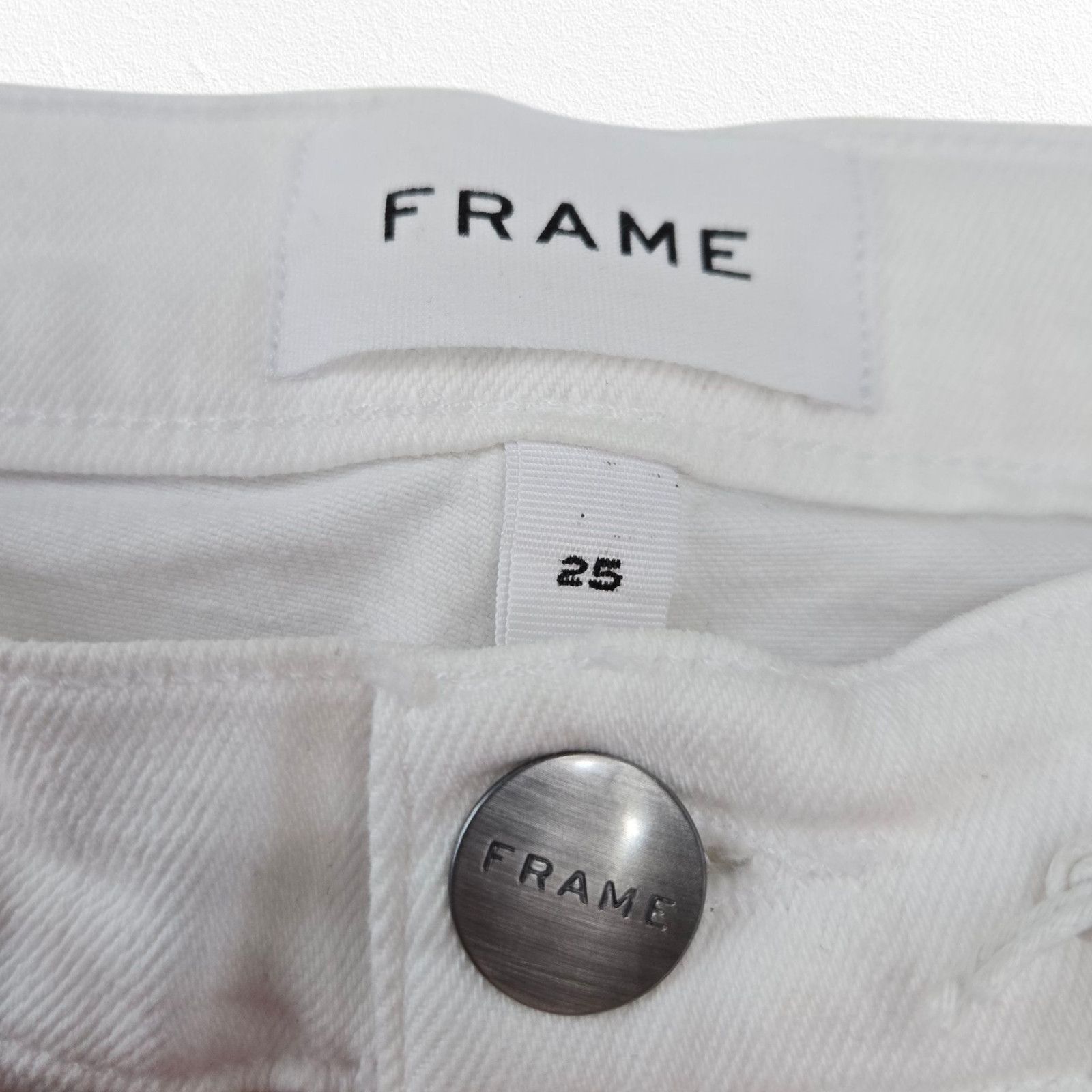 Frame FRAME Le Beau Boyfriend Jeans White Distressed Size 25 Size 25" / US 0 / IT 36 - 5 Thumbnail