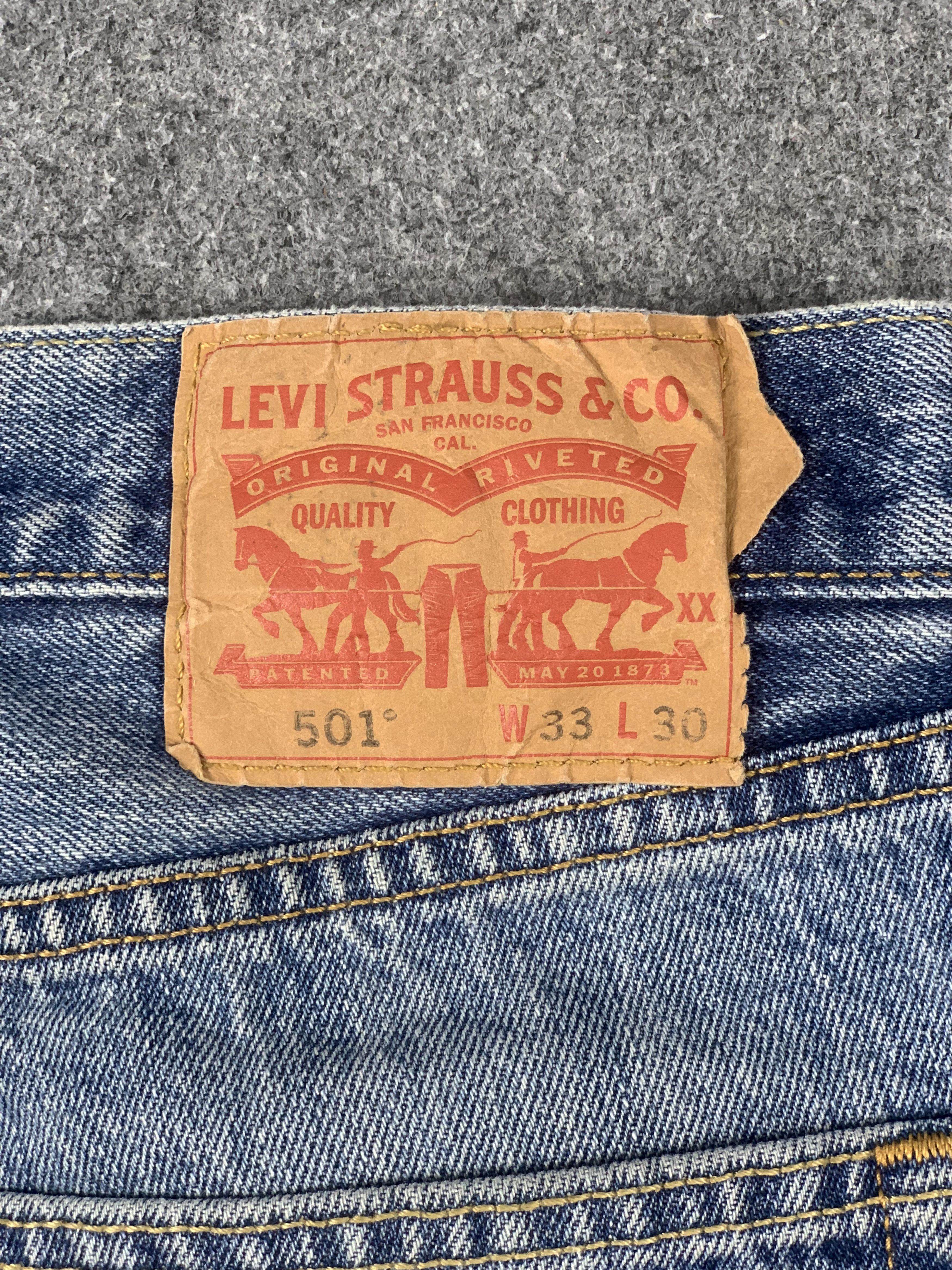 Levi's × Vintage Vintage Levis 501 Faded Blue Jeans Size US 32 / EU 48 - 3 Thumbnail