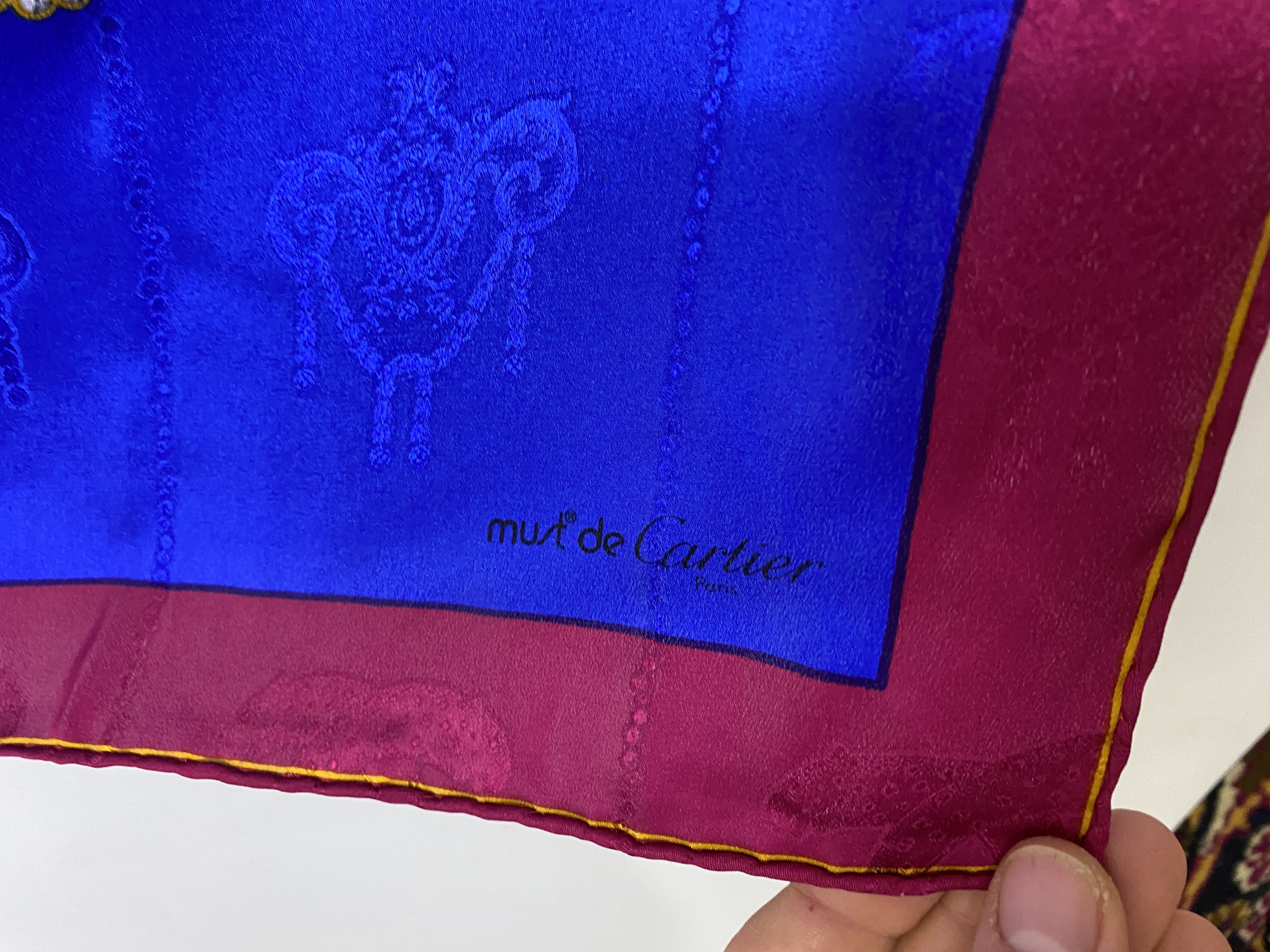 Cartier CARTIER PARIS JEWELRY LARGE HAND ROLLED SILK SCARF Size ONE SIZE - 3 Thumbnail