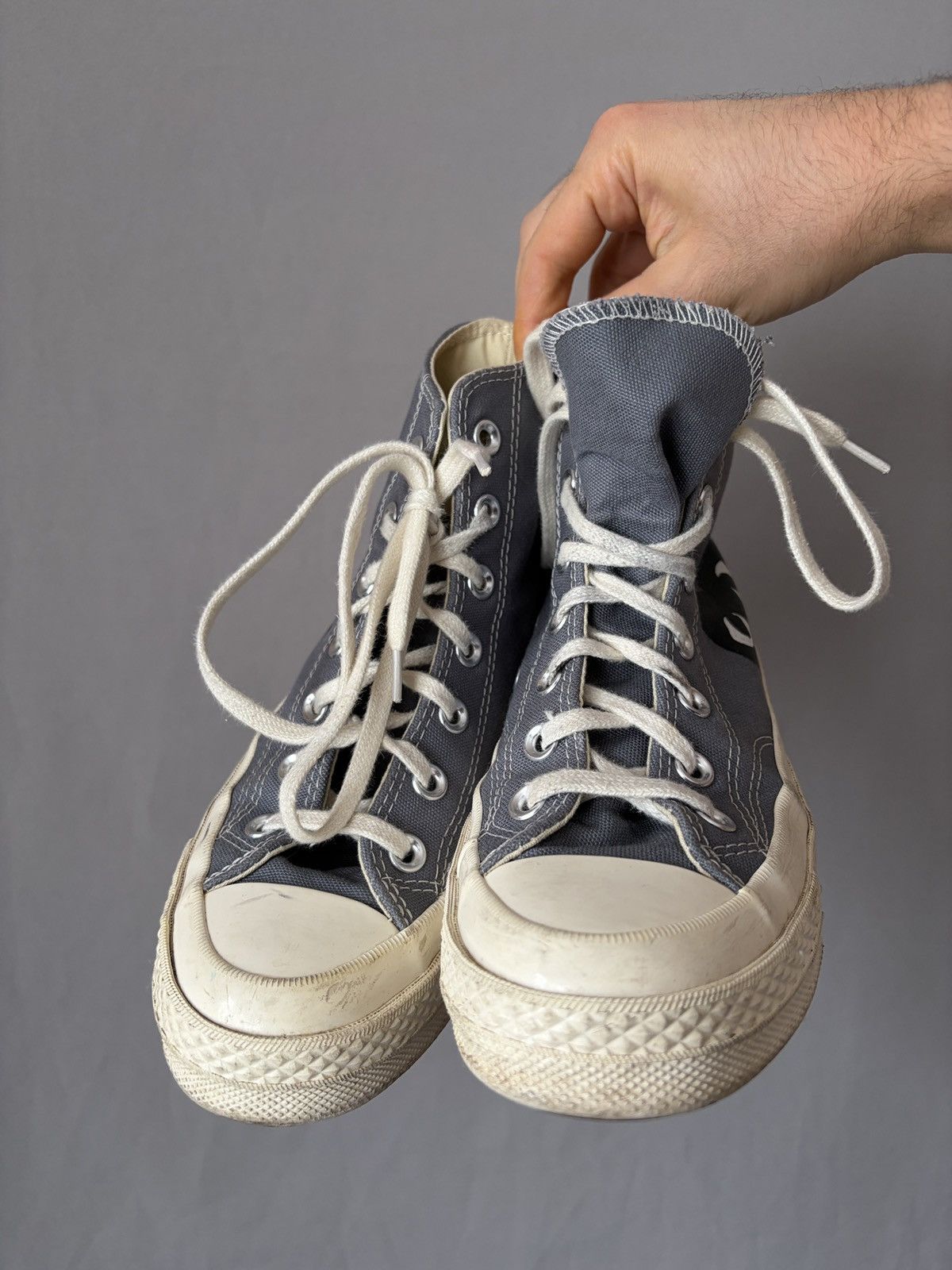 Comme des Garcons PLAY × Converse Comme Des Garcons Play x Converse Gray Hi-top Sneakers Size US 7 / IT 37 - 7 Thumbnail