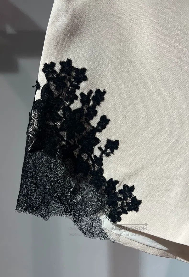 Valentino Valentino Lace patchwork shorts Size 39" - 3 Thumbnail