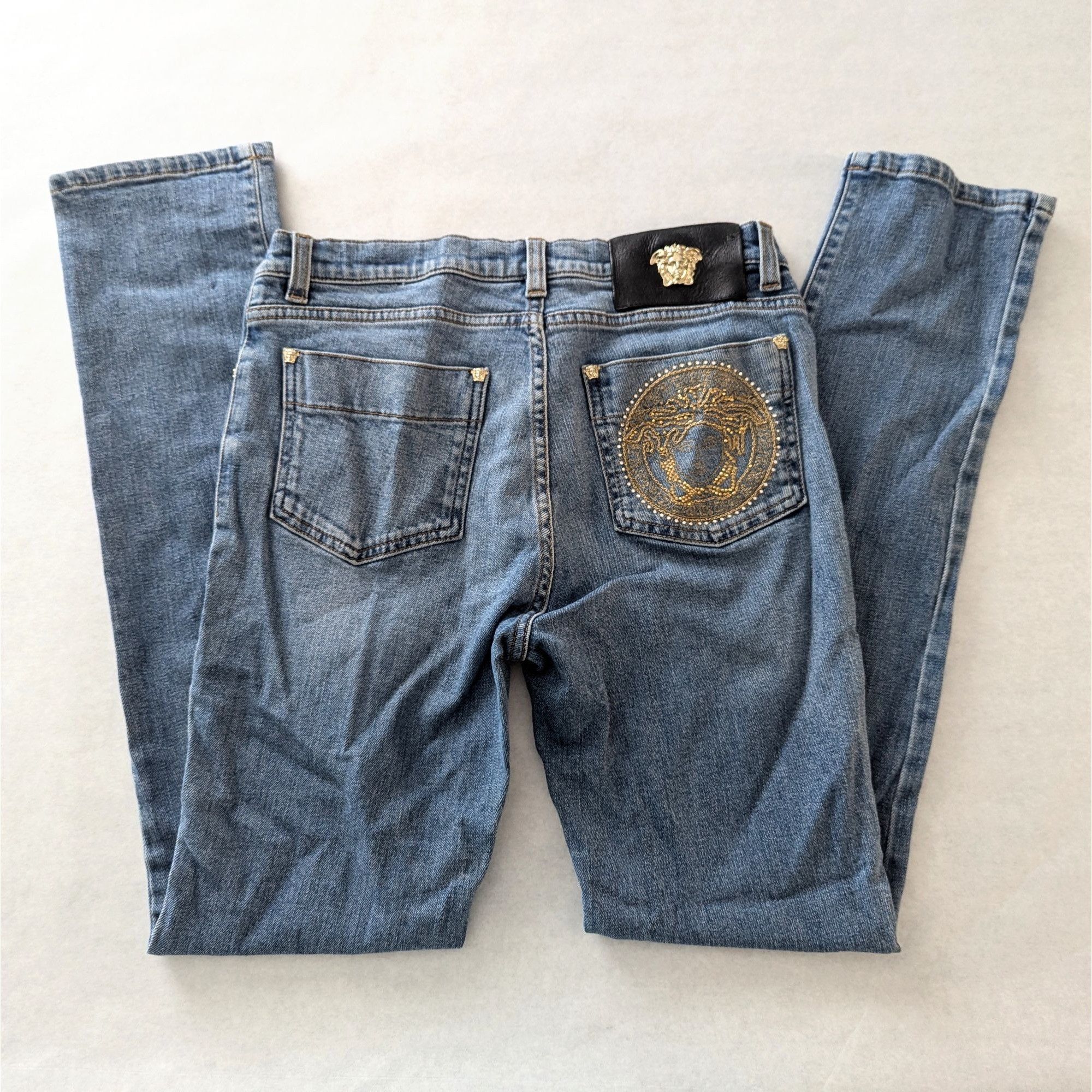 Versace Versace Women's Embroidered Jeans 28 Authentic Made In Italy Size 28" / US 6 / IT 42 - 7 Thumbnail