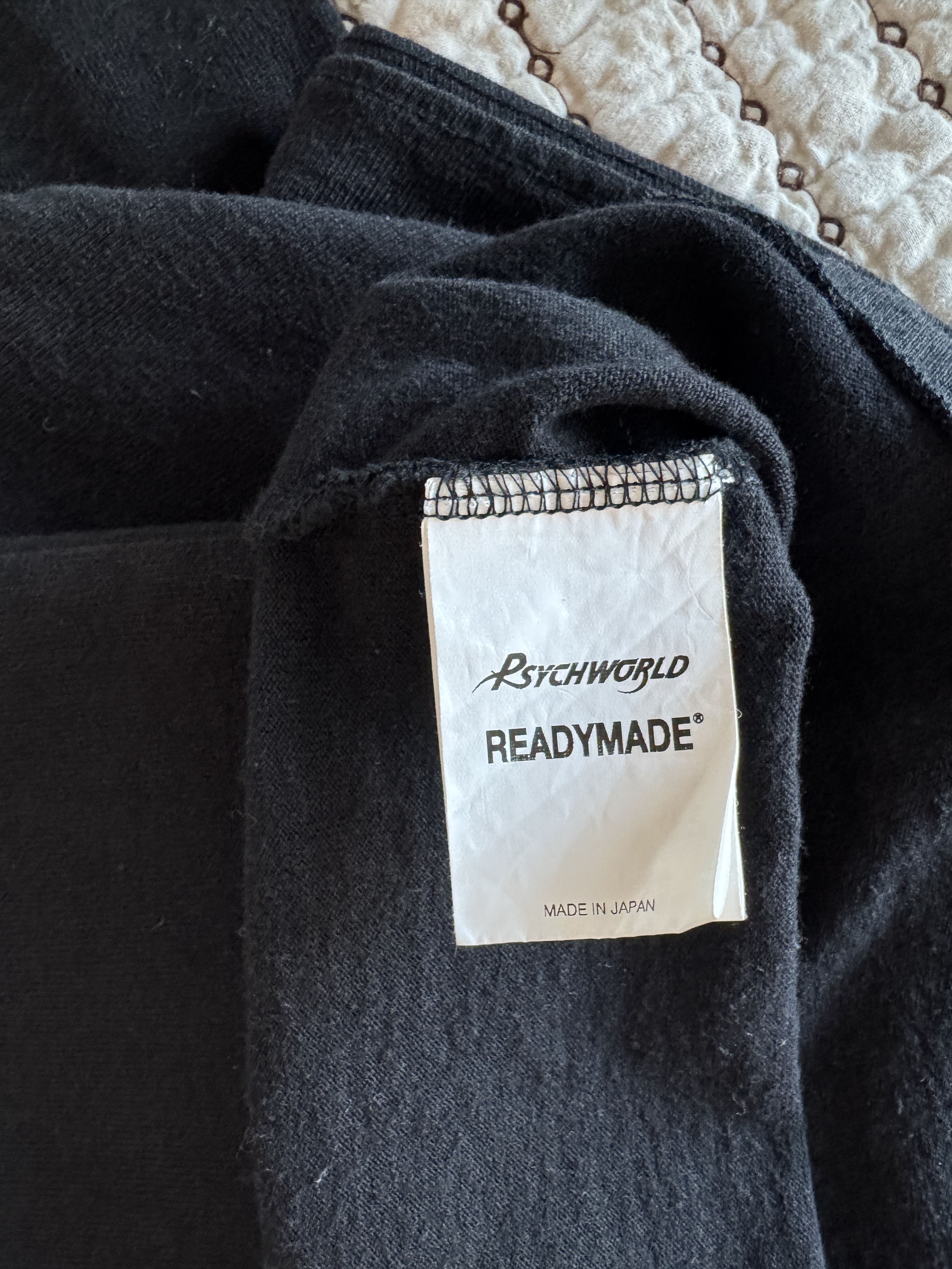 READYMADE READYMADE x PSYCHWORLD T-SHIRT BLACK SZ MEDIUM Size US M / EU 48-50 / 2 - 6 Thumbnail