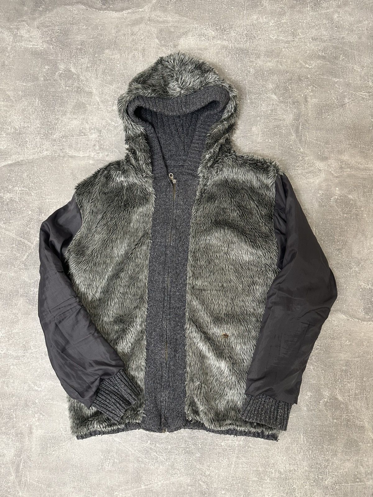 Japanese Brand × Vintage Y2K Japanese Full Fur Hoodie Knit Sweater LGB Style Size US L / EU 52-54 / 3 - 1 Thumbnail