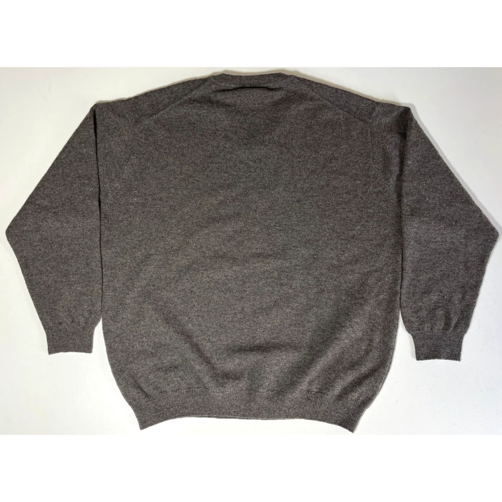 Lacoste VINTAGE Lacoste Men’s V-neck Sweater 2XL Gray Wool Pullover Casual Winter 90s Mens Size US XXL / EU 58 / 5 - 5 Thumbnail
