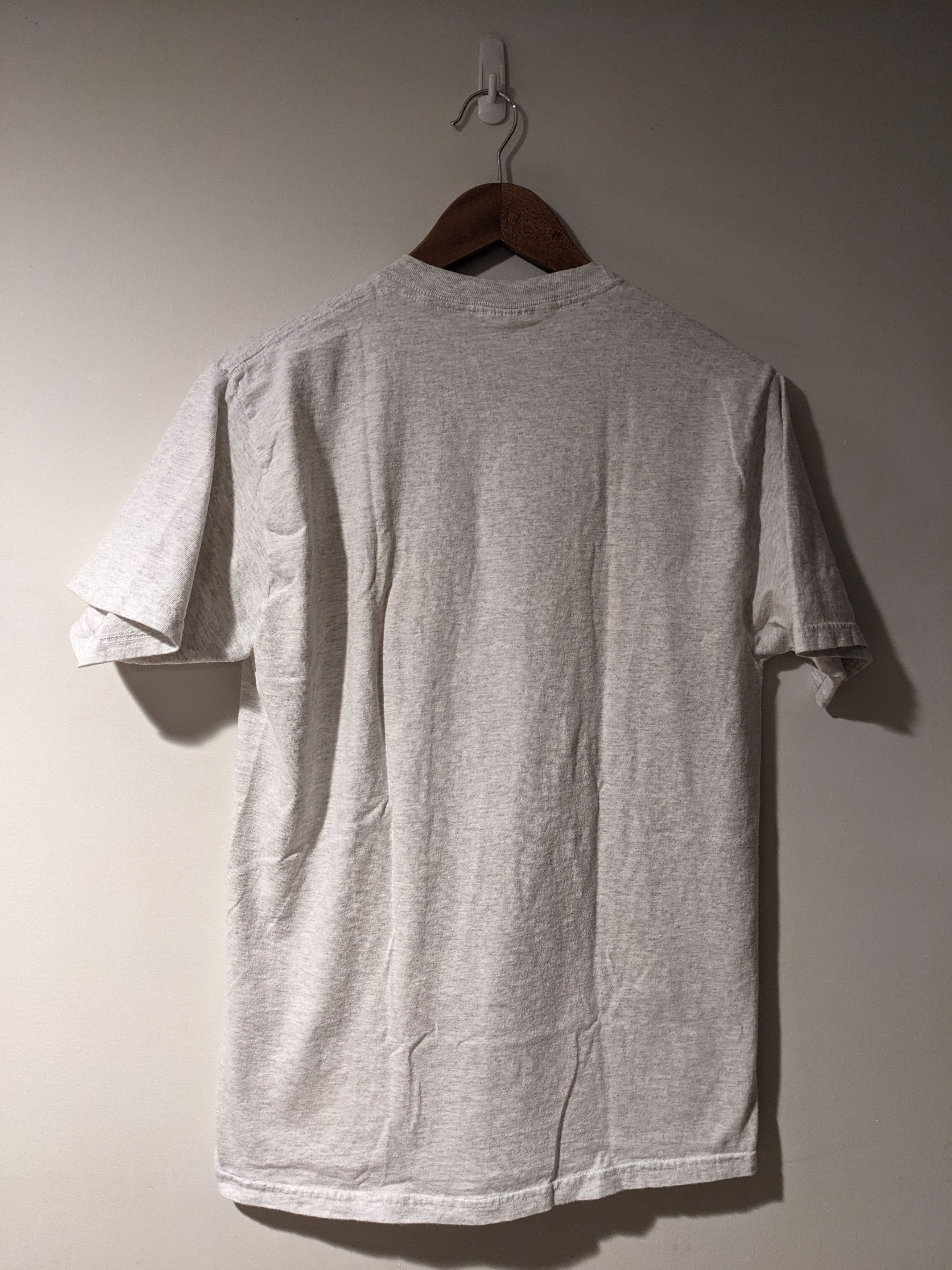 Vintage Vintage Y2K Hawaii Beer Alcohol Line Up Gray Large T-Shirt Size US L / EU 52-54 / 3 - 4 Thumbnail