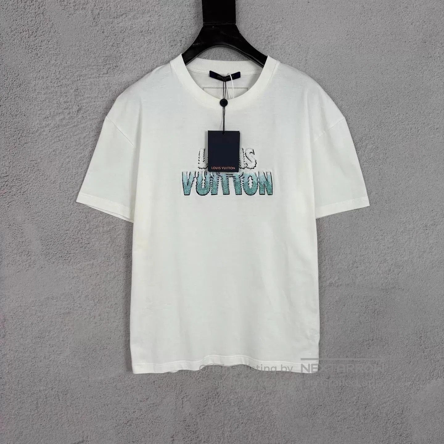 Louis Vuitton White Short. Size US M / EU 48-50 / 2 - 1 Thumbnail