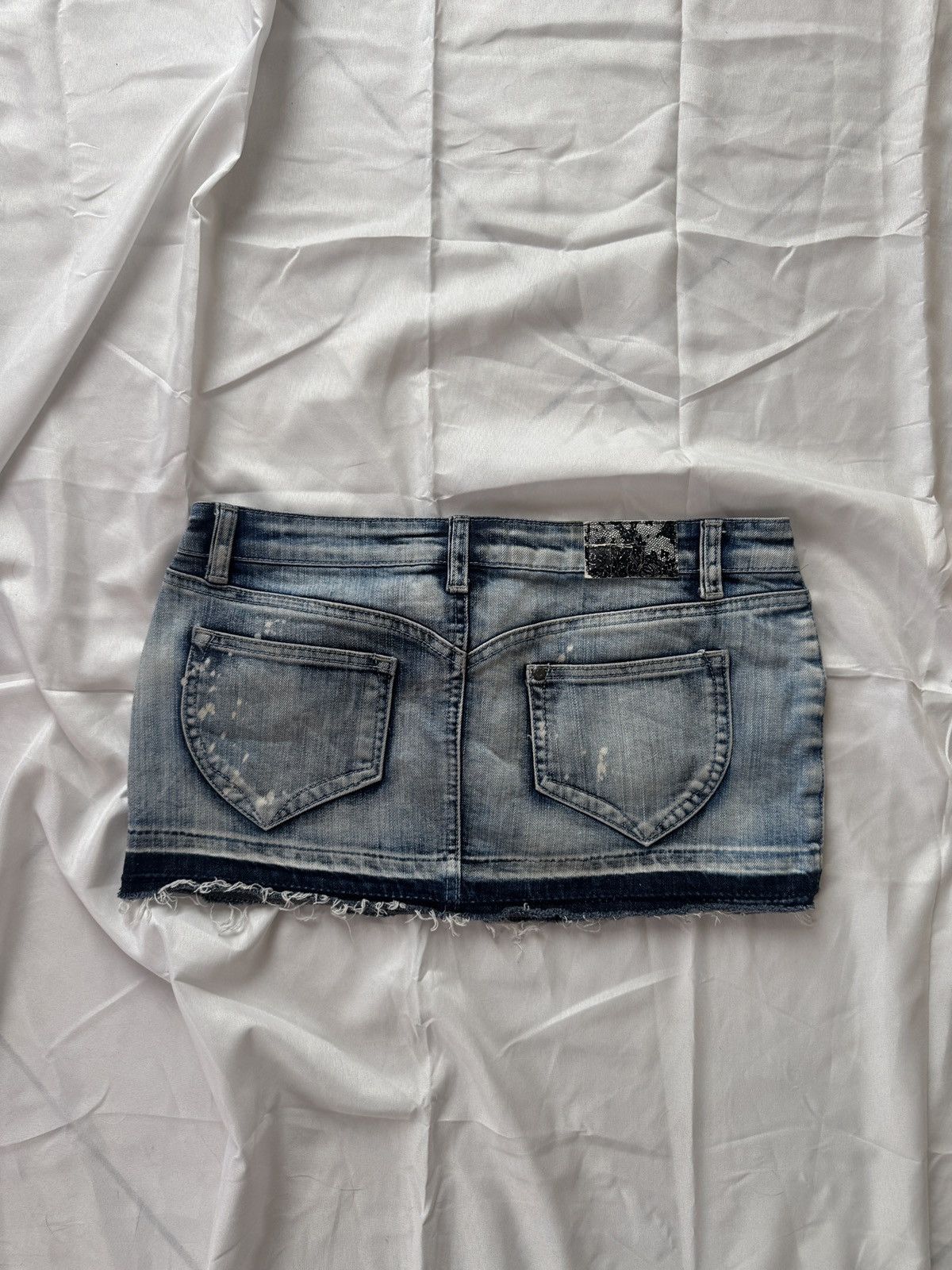 Hysteric Glamour Madonna Vintage Y2K Super Sexy Low Rise Mini Denim Skirt Size 29" - 5 Thumbnail